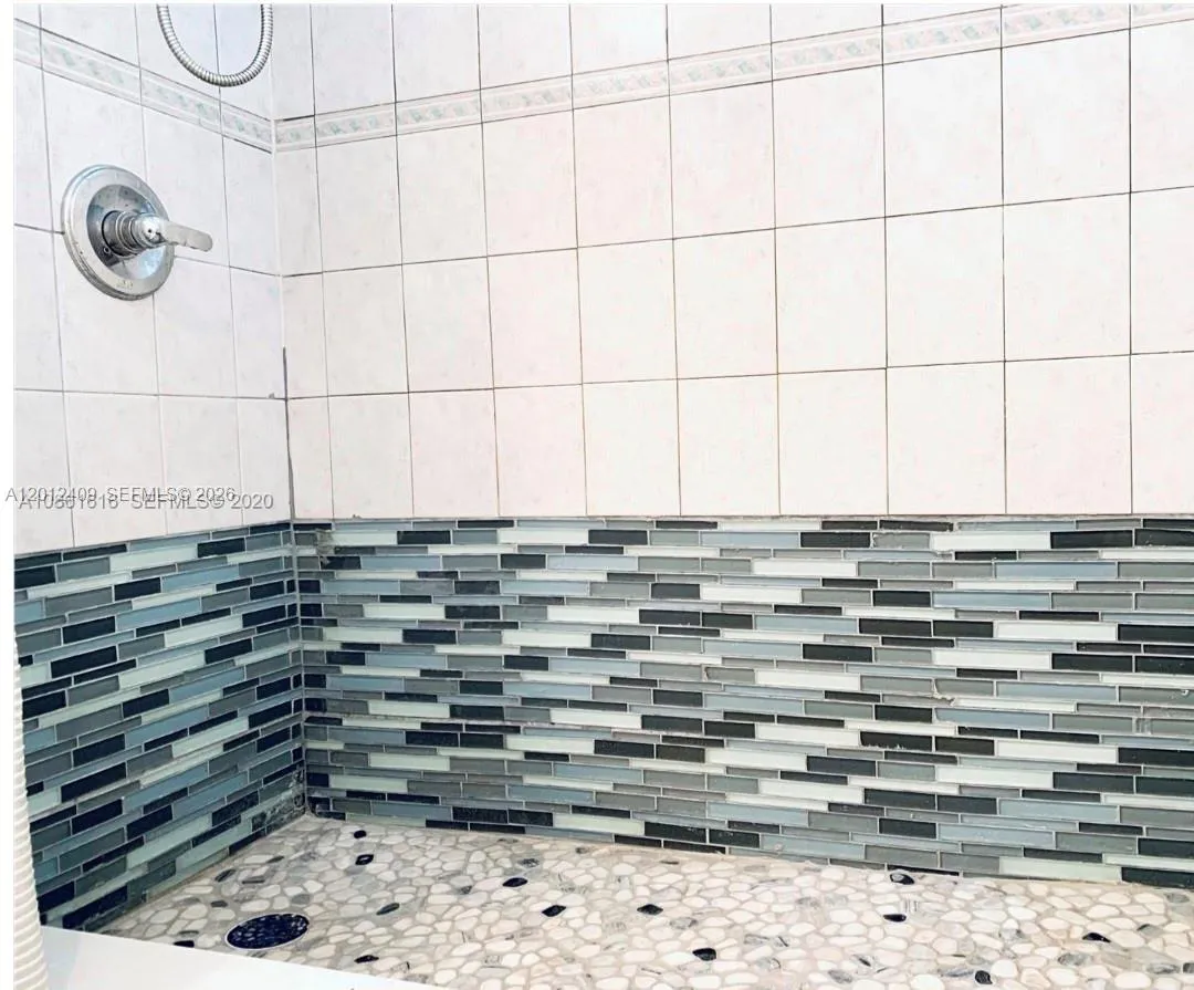 3020 Marcos Dr S103, Aventura, Florida 33160, Aventura, Florida 33160, 1 Bedroom Bedrooms, 1 Room Rooms,1 BathroomBathrooms,Residential,For Sale,3020 Marcos Dr S103, Aventura, Florida 33160,A12012409