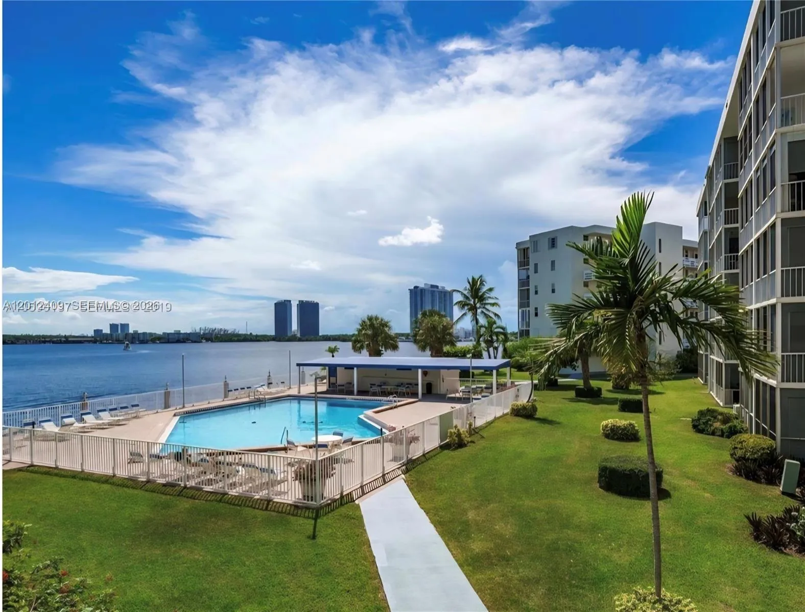 3020 Marcos Dr S103, Aventura, Florida 33160, Aventura, Florida 33160, 1 Bedroom Bedrooms, 1 Room Rooms,1 BathroomBathrooms,Residential,For Sale,3020 Marcos Dr S103, Aventura, Florida 33160,A12012409