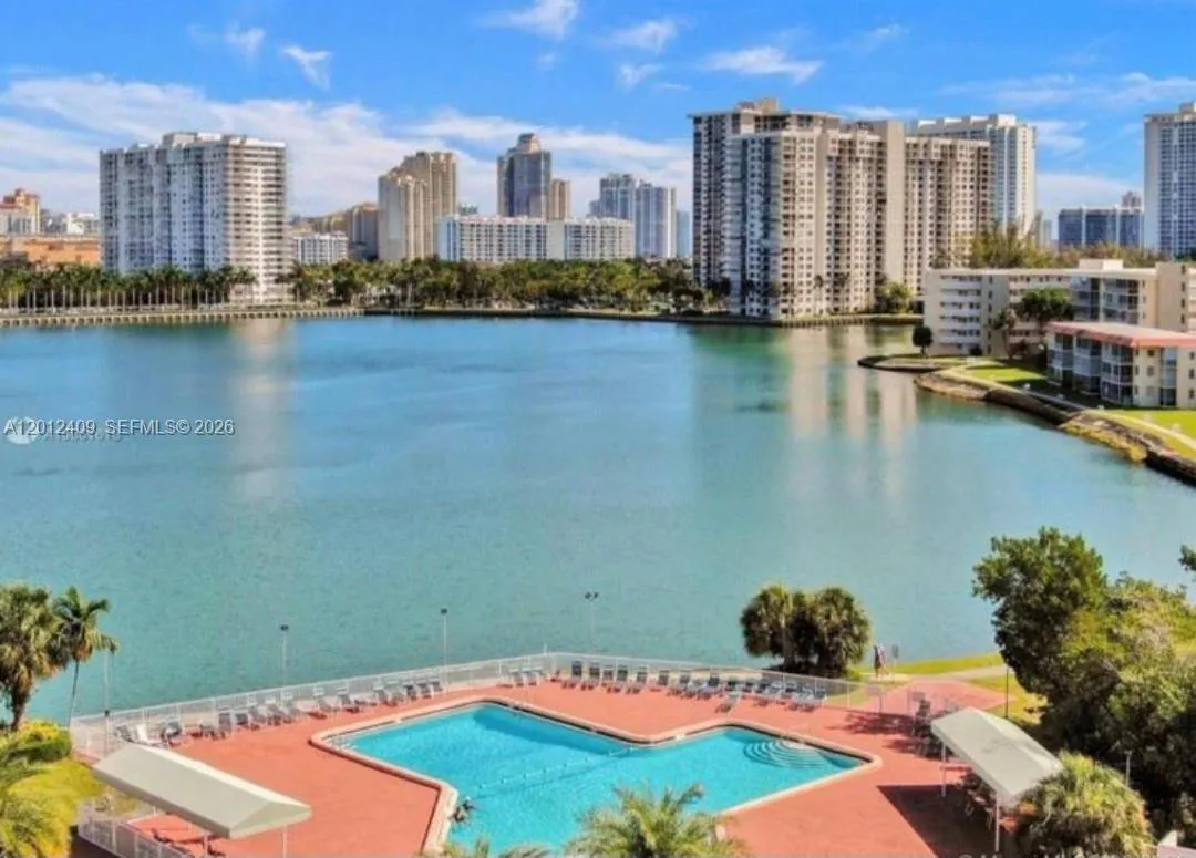 3020 Marcos Dr S103, Aventura, Florida 33160, Aventura, Florida 33160, 1 Bedroom Bedrooms, 1 Room Rooms,1 BathroomBathrooms,Residential,For Sale,3020 Marcos Dr S103, Aventura, Florida 33160,A12012409