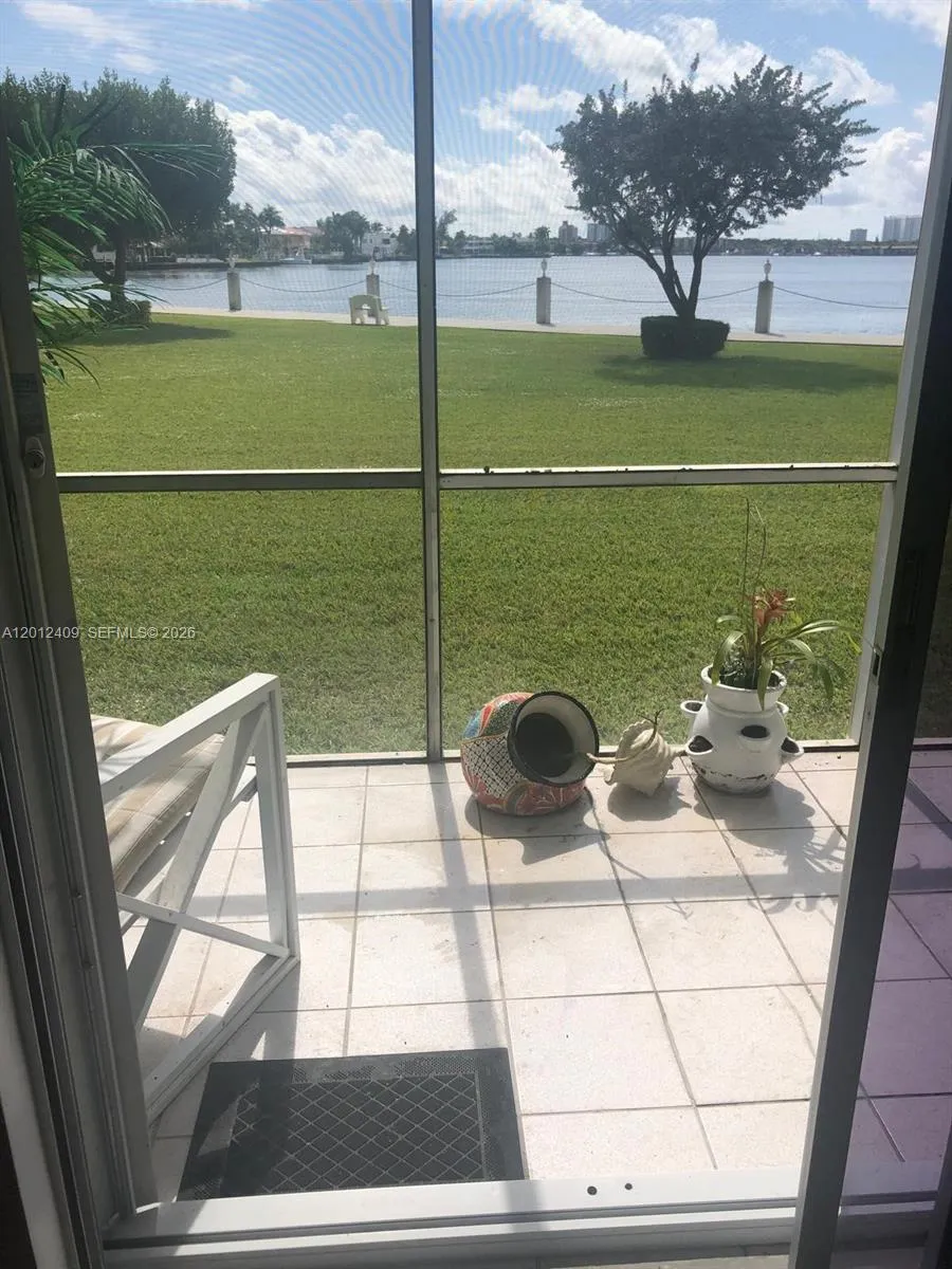 3020 Marcos Dr S103, Aventura, Florida 33160, Aventura, Florida 33160, 1 Bedroom Bedrooms, 1 Room Rooms,1 BathroomBathrooms,Residential,For Sale,3020 Marcos Dr S103, Aventura, Florida 33160,A12012409