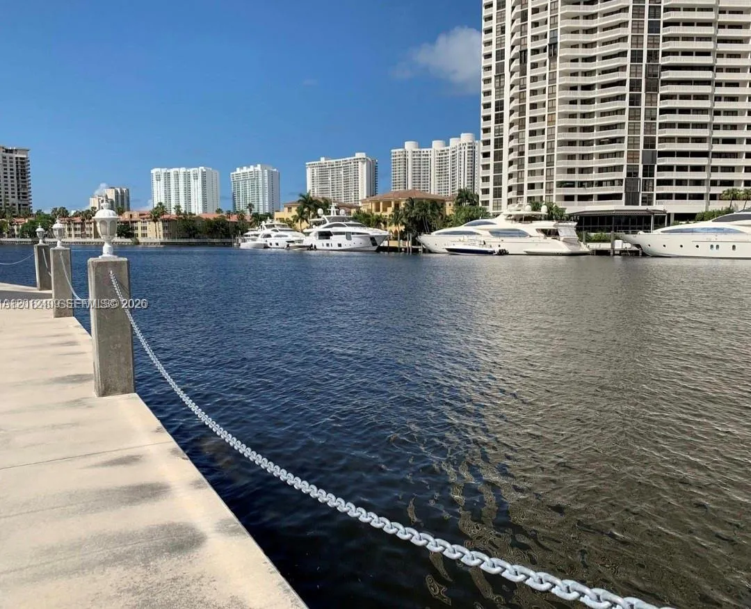 3020 Marcos Dr S103, Aventura, Florida 33160, Aventura, Florida 33160, 1 Bedroom Bedrooms, 1 Room Rooms,1 BathroomBathrooms,Residential,For Sale,3020 Marcos Dr S103, Aventura, Florida 33160,A12012409