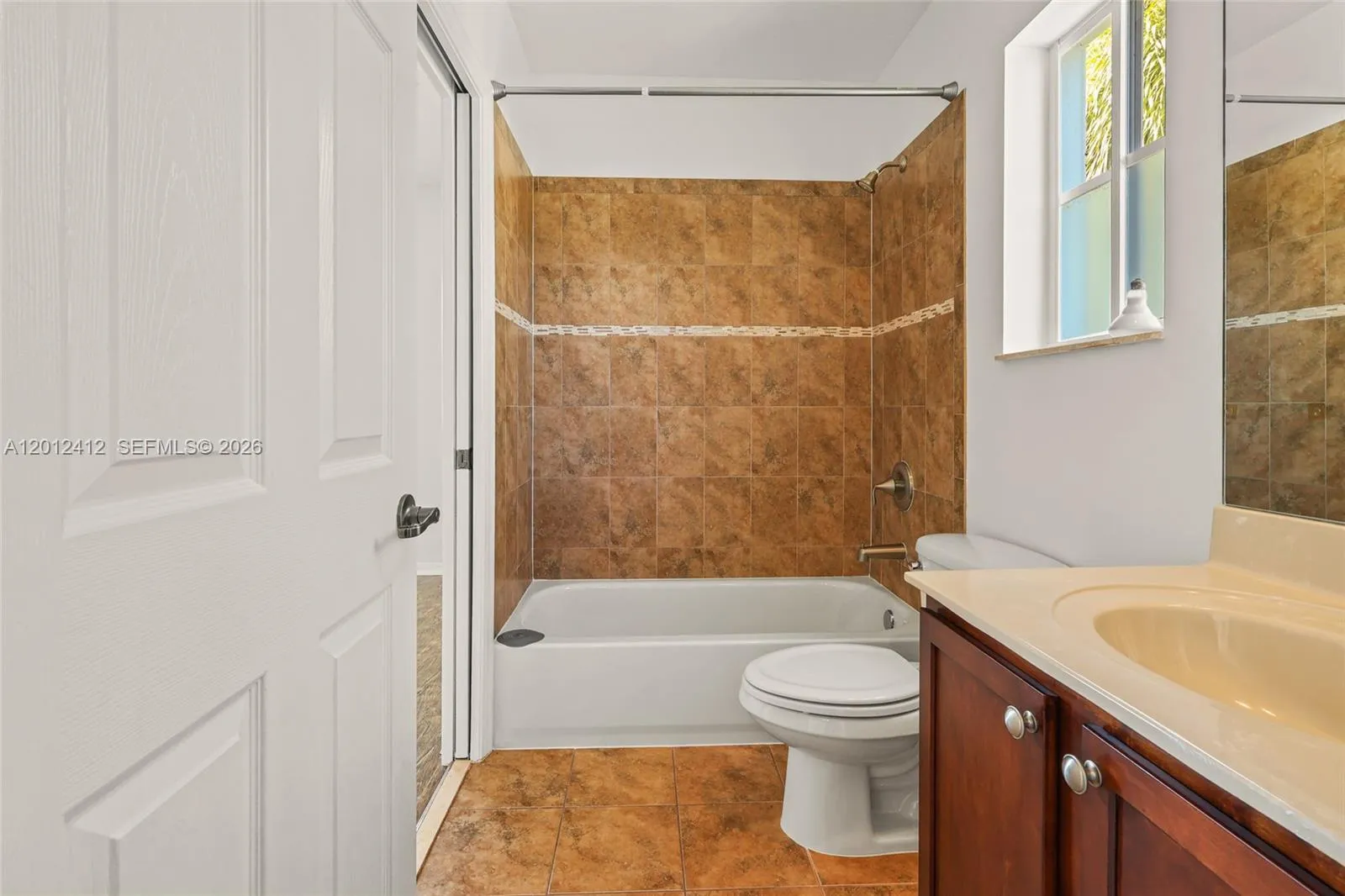 8931 Sw 18th St 401, Miramar, Florida 33025, Miramar, Florida 33025, 3 Bedrooms Bedrooms, ,2 BathroomsBathrooms,Residential Lease,For Rent,8931 Sw 18th St 401, Miramar, Florida 33025,A12012412