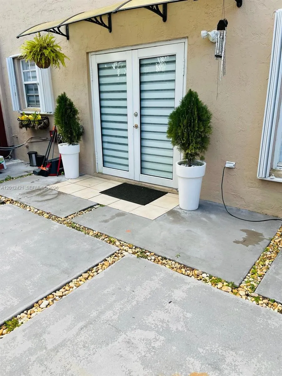 16225 Sw 99th Ter, Miami, Florida 33196, Miami, Florida 33196, 3 Bedrooms Bedrooms, ,2 BathroomsBathrooms,Residential,For Sale,16225 Sw 99th Ter, Miami, Florida 33196,A12012421