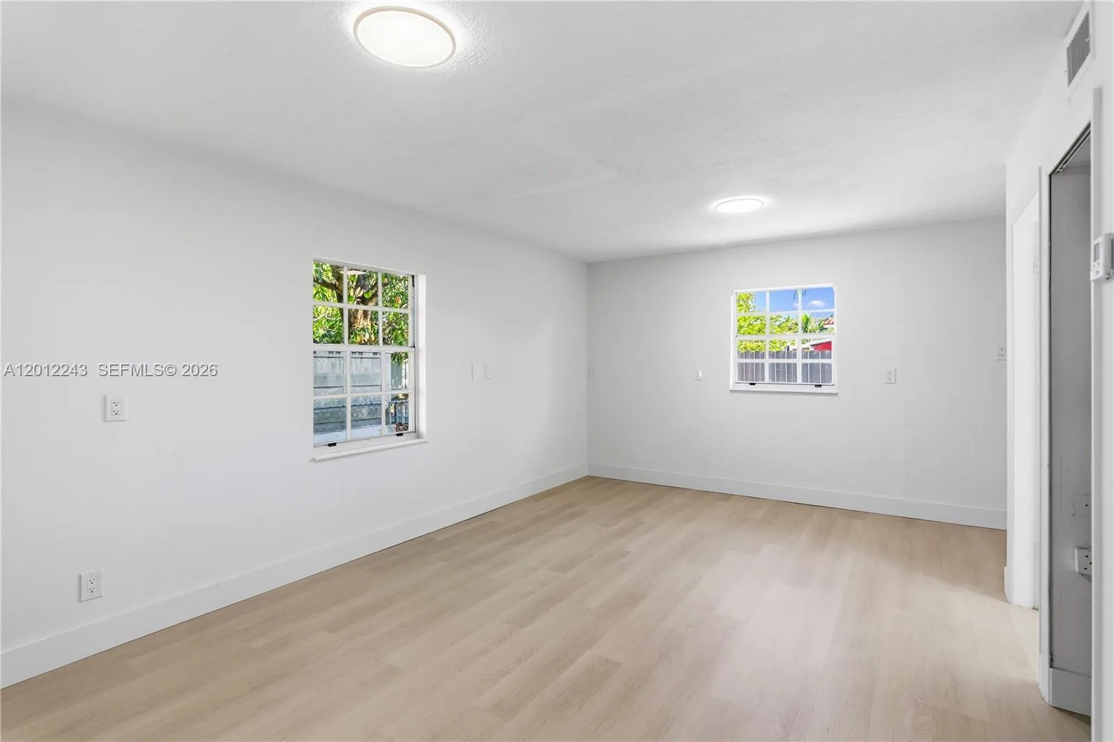 Hialeah, Florida 33013, 4 Bedrooms Bedrooms, ,3 BathroomsBathrooms,Residential,For Sale,A12012243