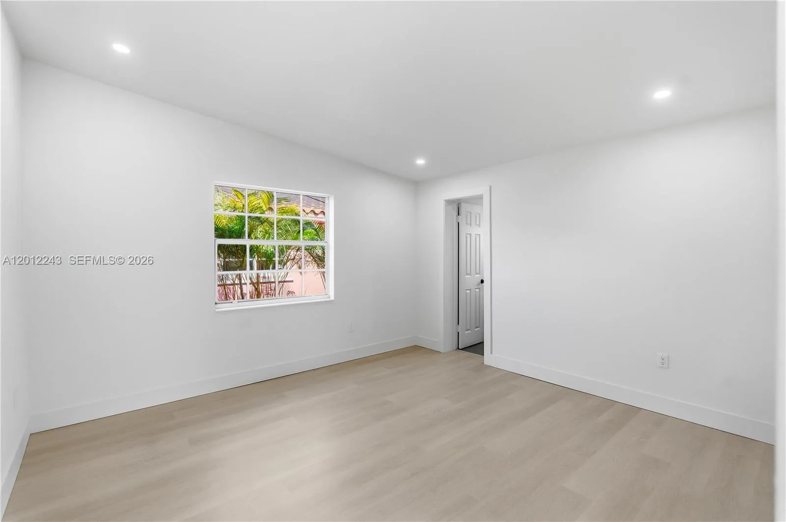 Hialeah, Florida 33013, 4 Bedrooms Bedrooms, ,3 BathroomsBathrooms,Residential,For Sale,A12012243