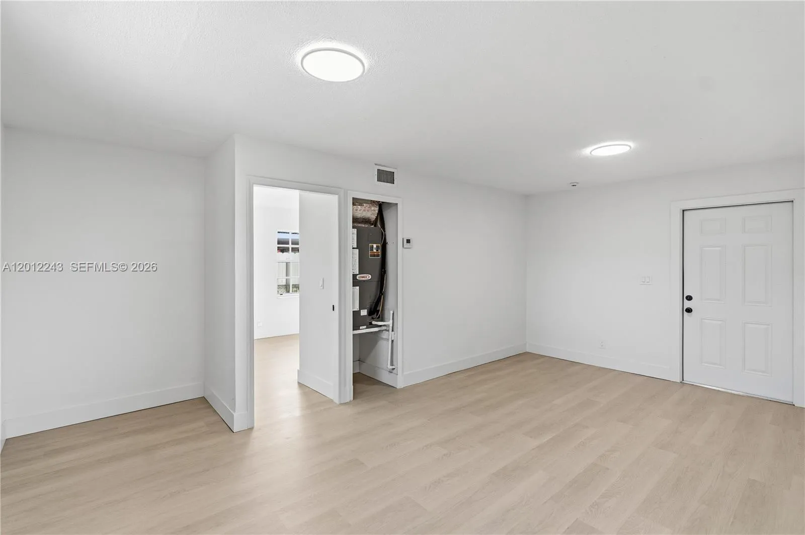 Hialeah, Florida 33013, 4 Bedrooms Bedrooms, ,3 BathroomsBathrooms,Residential,For Sale,A12012243