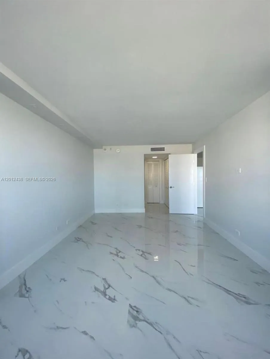 6039 Collins Ave 1033, Miami Beach, Florida 33140, Miami Beach, Florida 33140, 3 Bedrooms Bedrooms, ,2 BathroomsBathrooms,Residential Lease,For Rent,6039 Collins Ave 1033, Miami Beach, Florida 33140,A12012438