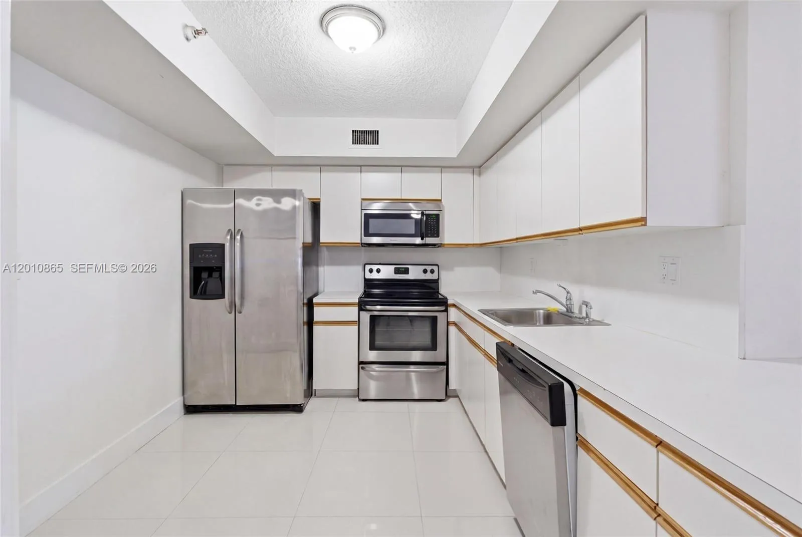 19195 Ne 36th Ct 604, Aventura, Florida 33180, Aventura, Florida 33180, 1 Bedroom Bedrooms, ,1 BathroomBathrooms,Residential,For Sale,19195 Ne 36th Ct 604, Aventura, Florida 33180,A12010865