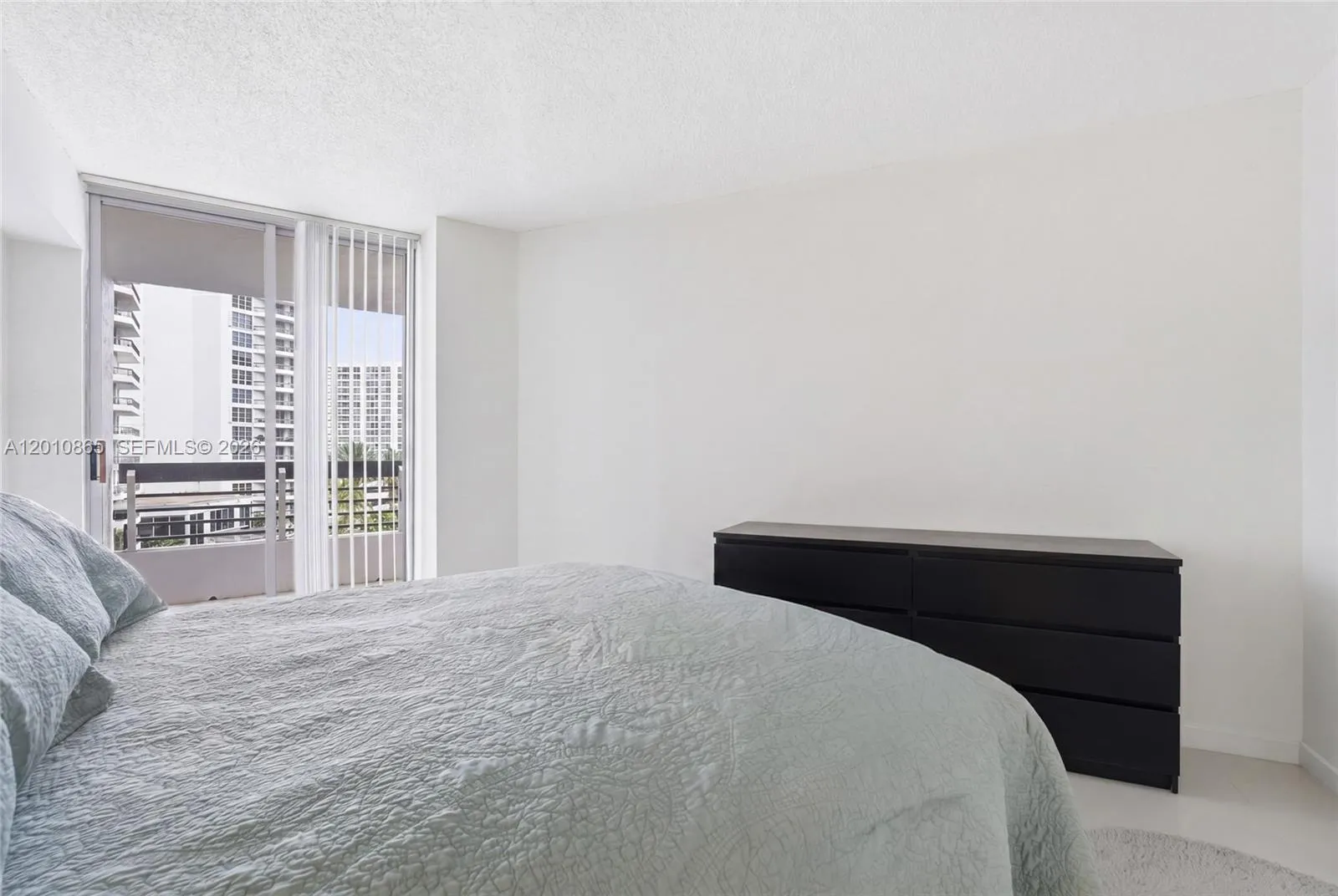 19195 Ne 36th Ct 604, Aventura, Florida 33180, Aventura, Florida 33180, 1 Bedroom Bedrooms, ,1 BathroomBathrooms,Residential,For Sale,19195 Ne 36th Ct 604, Aventura, Florida 33180,A12010865