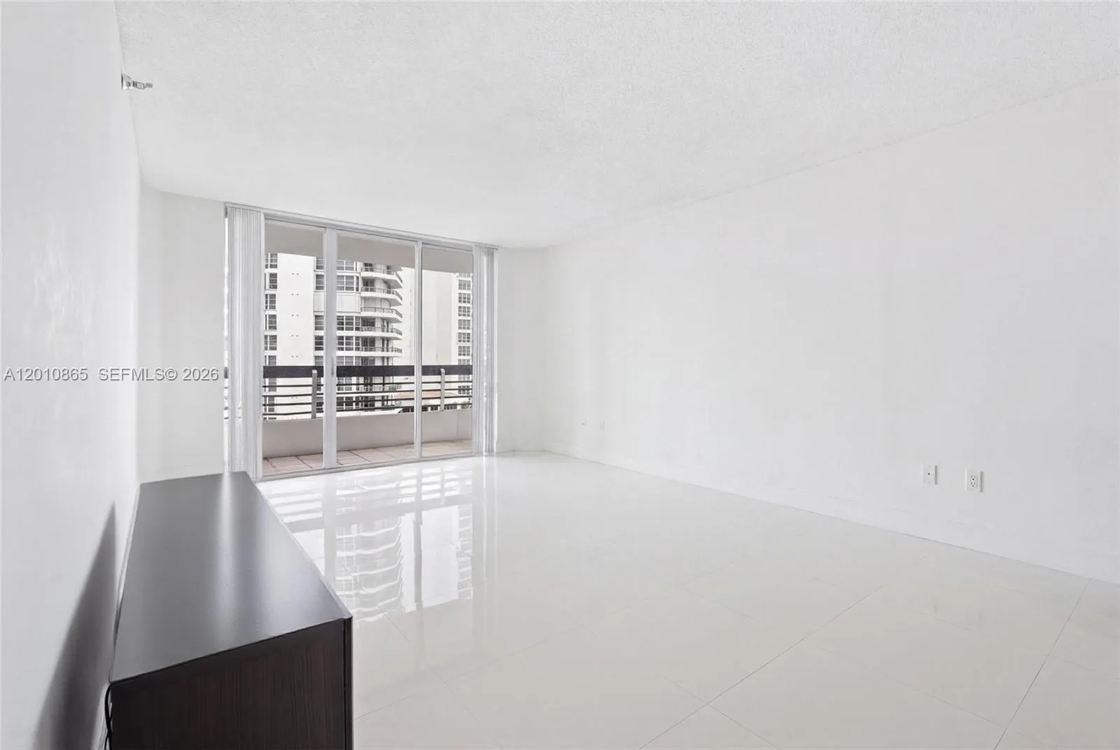 19195 Ne 36th Ct 604, Aventura, Florida 33180, Aventura, Florida 33180, 1 Bedroom Bedrooms, ,1 BathroomBathrooms,Residential,For Sale,19195 Ne 36th Ct 604, Aventura, Florida 33180,A12010865