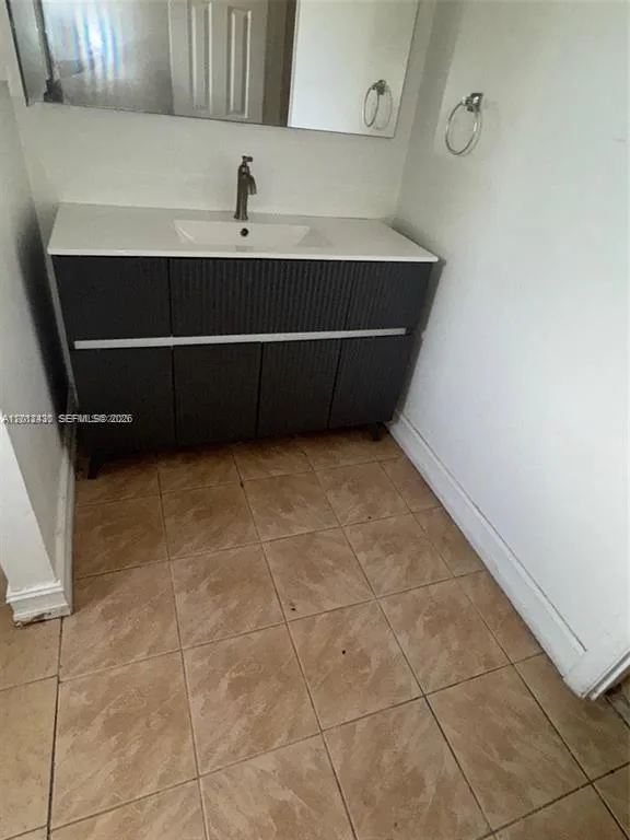 5955 Nw 25th Ct 208, Sunrise, Florida 33313, Sunrise, Florida 33313, 4 Bedrooms Bedrooms, ,2 BathroomsBathrooms,Residential,For Sale,5955 Nw 25th Ct 208, Sunrise, Florida 33313,A12012430
