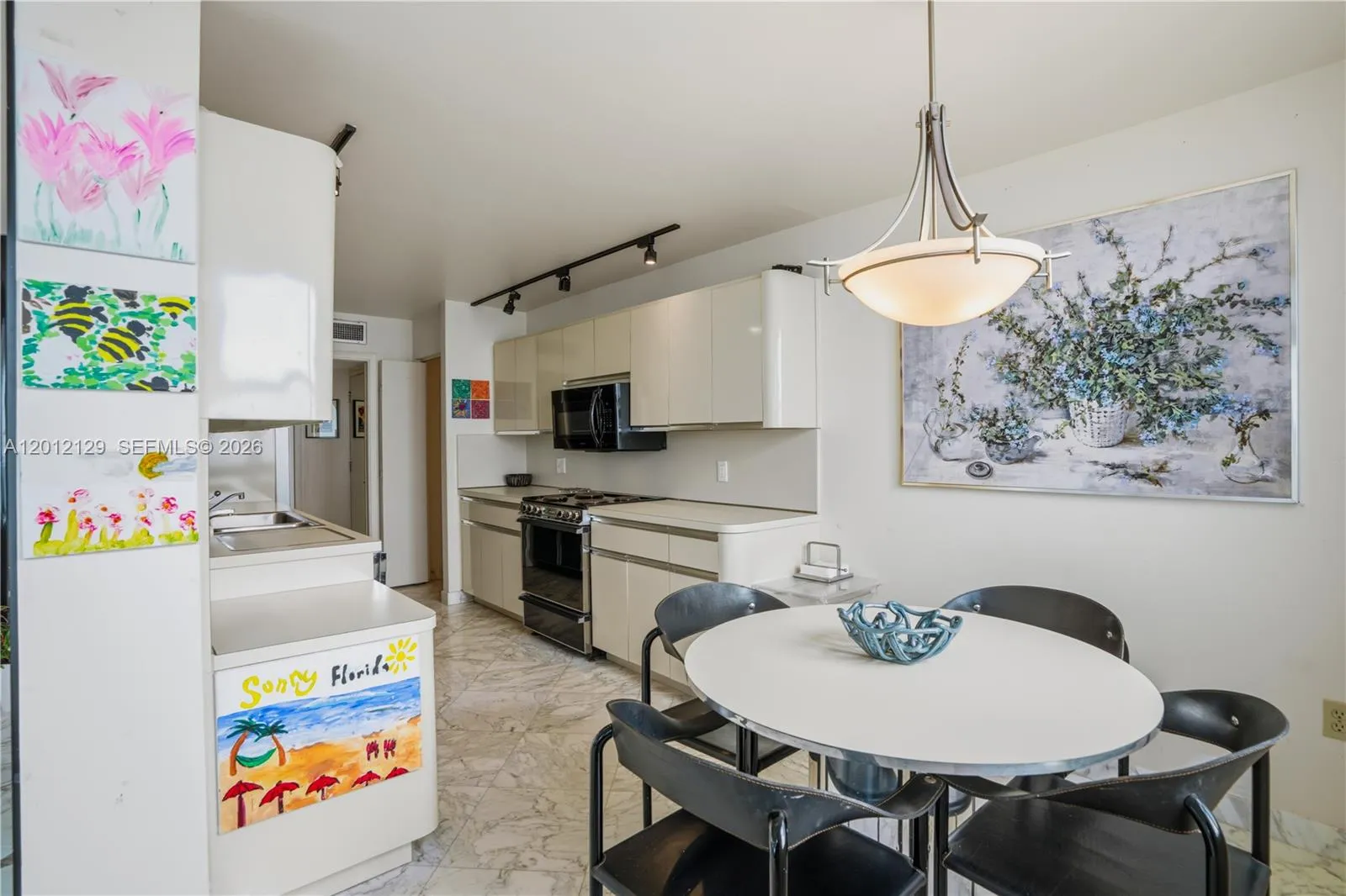 2751 S Ocean Dr 1805s, Hollywood, Florida 33019, Hollywood, Florida 33019, 2 Bedrooms Bedrooms, ,2 BathroomsBathrooms,Residential,For Sale,2751 S Ocean Dr 1805s, Hollywood, Florida 33019,A12012129