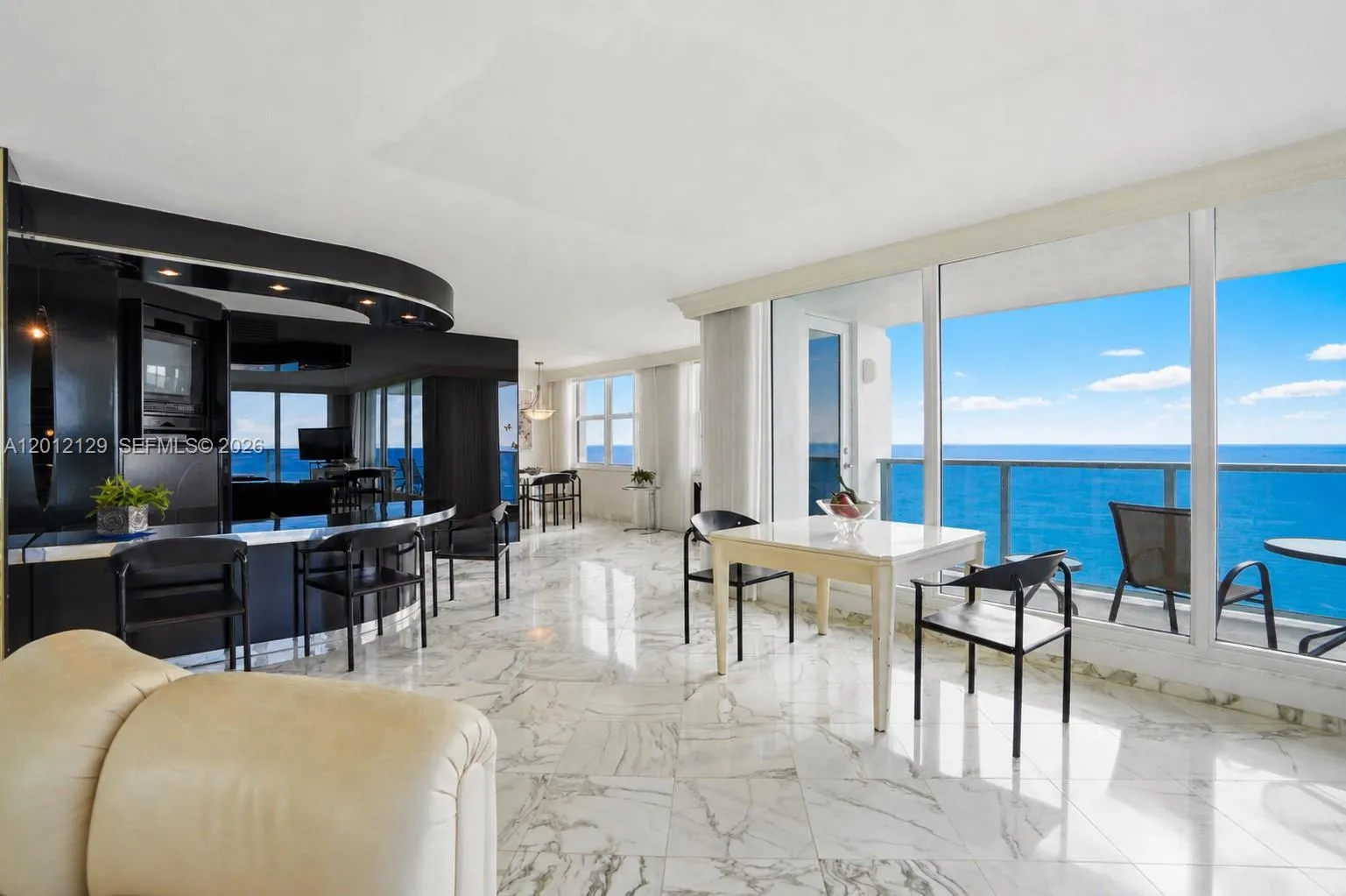 2751 S Ocean Dr 1805s, Hollywood, Florida 33019, Hollywood, Florida 33019, 2 Bedrooms Bedrooms, ,2 BathroomsBathrooms,Residential,For Sale,2751 S Ocean Dr 1805s, Hollywood, Florida 33019,A12012129