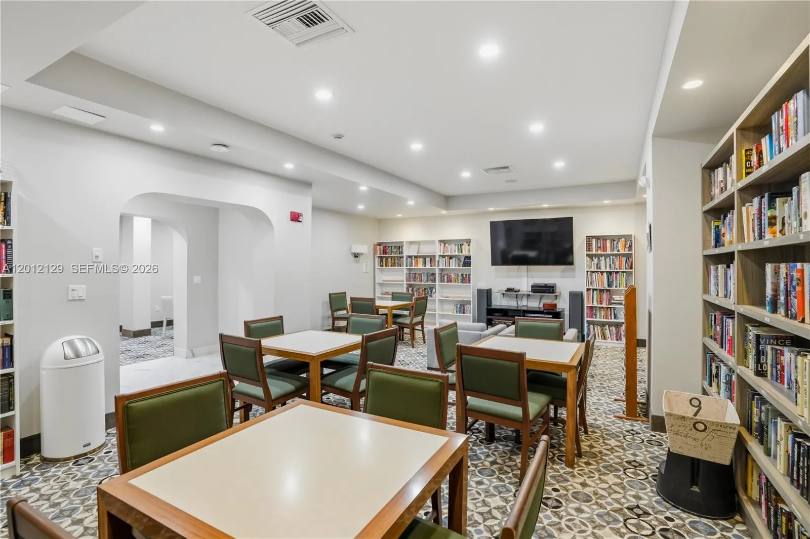 2751 S Ocean Dr 1805s, Hollywood, Florida 33019, Hollywood, Florida 33019, 2 Bedrooms Bedrooms, ,2 BathroomsBathrooms,Residential,For Sale,2751 S Ocean Dr 1805s, Hollywood, Florida 33019,A12012129