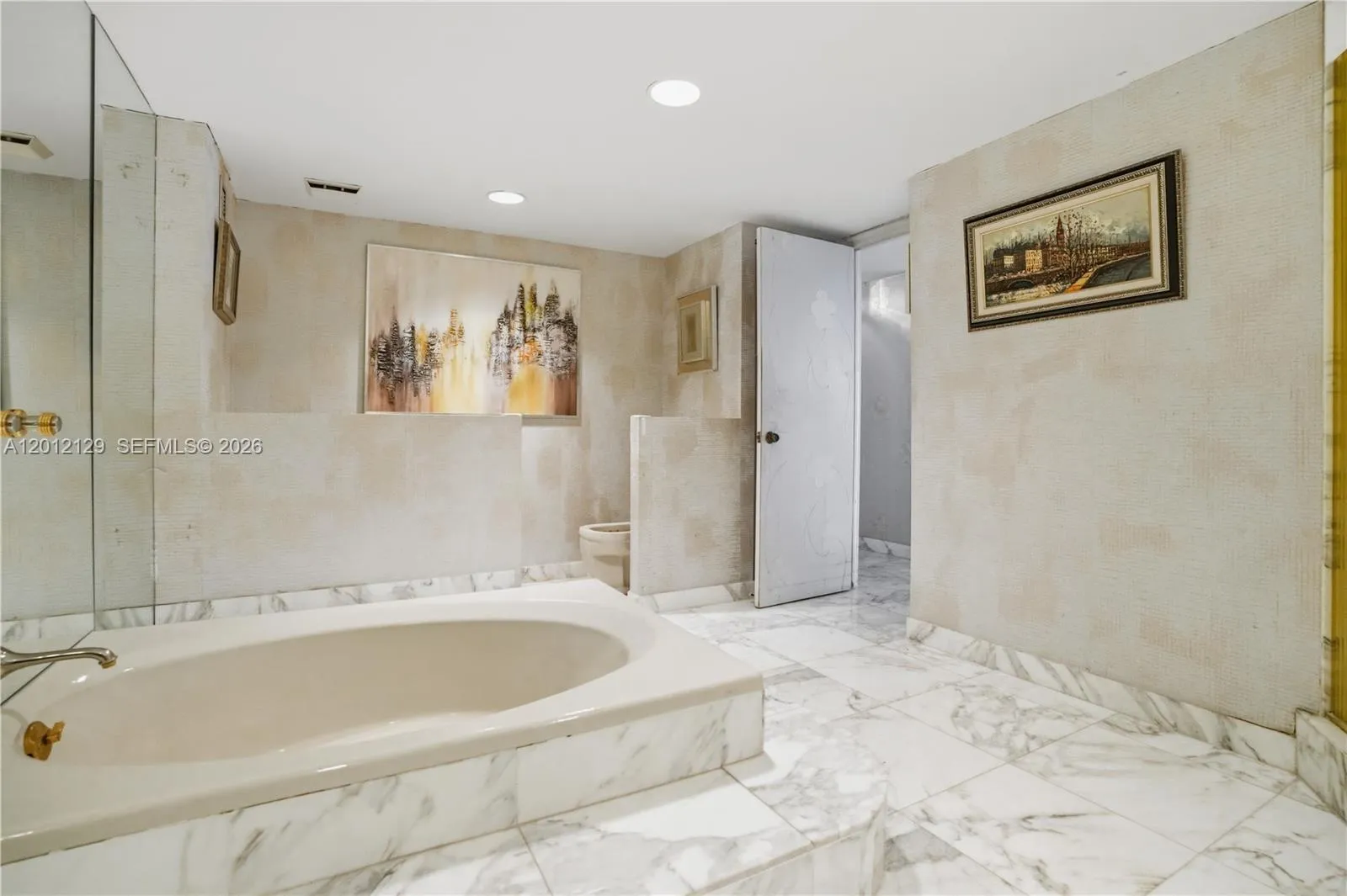 2751 S Ocean Dr 1805s, Hollywood, Florida 33019, Hollywood, Florida 33019, 2 Bedrooms Bedrooms, ,2 BathroomsBathrooms,Residential,For Sale,2751 S Ocean Dr 1805s, Hollywood, Florida 33019,A12012129