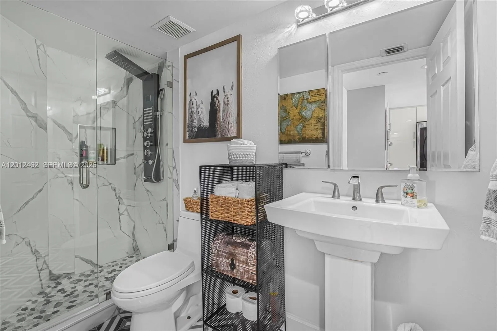 3500 Mystic Pointe Dr 604, Aventura, Florida 33180, Aventura, Florida 33180, 2 Bedrooms Bedrooms, ,2 BathroomsBathrooms,Residential,For Sale,3500 Mystic Pointe Dr 604, Aventura, Florida 33180,A12012462