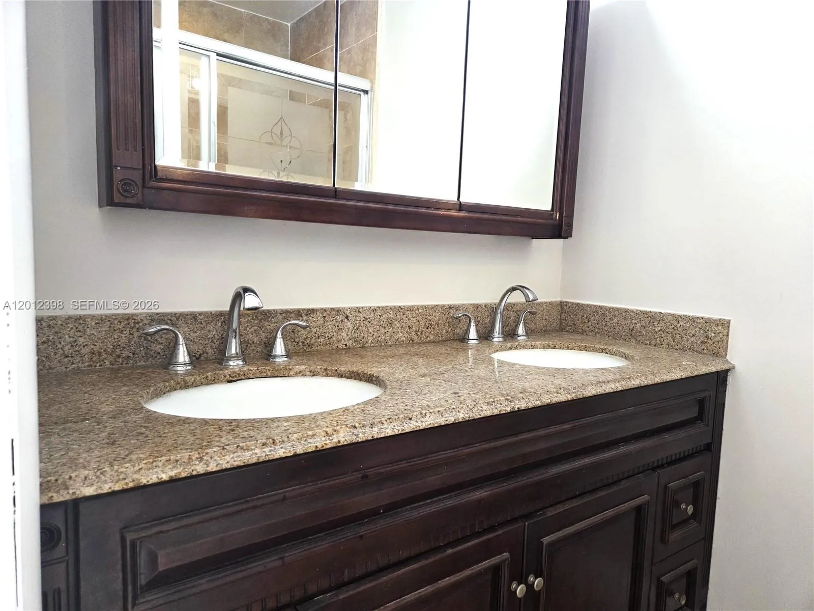4670 W 13th Ln 507, Hialeah, Florida 33012, Hialeah, Florida 33012, 3 Bedrooms Bedrooms, ,2 BathroomsBathrooms,Residential,For Sale,4670 W 13th Ln 507, Hialeah, Florida 33012,A12012398