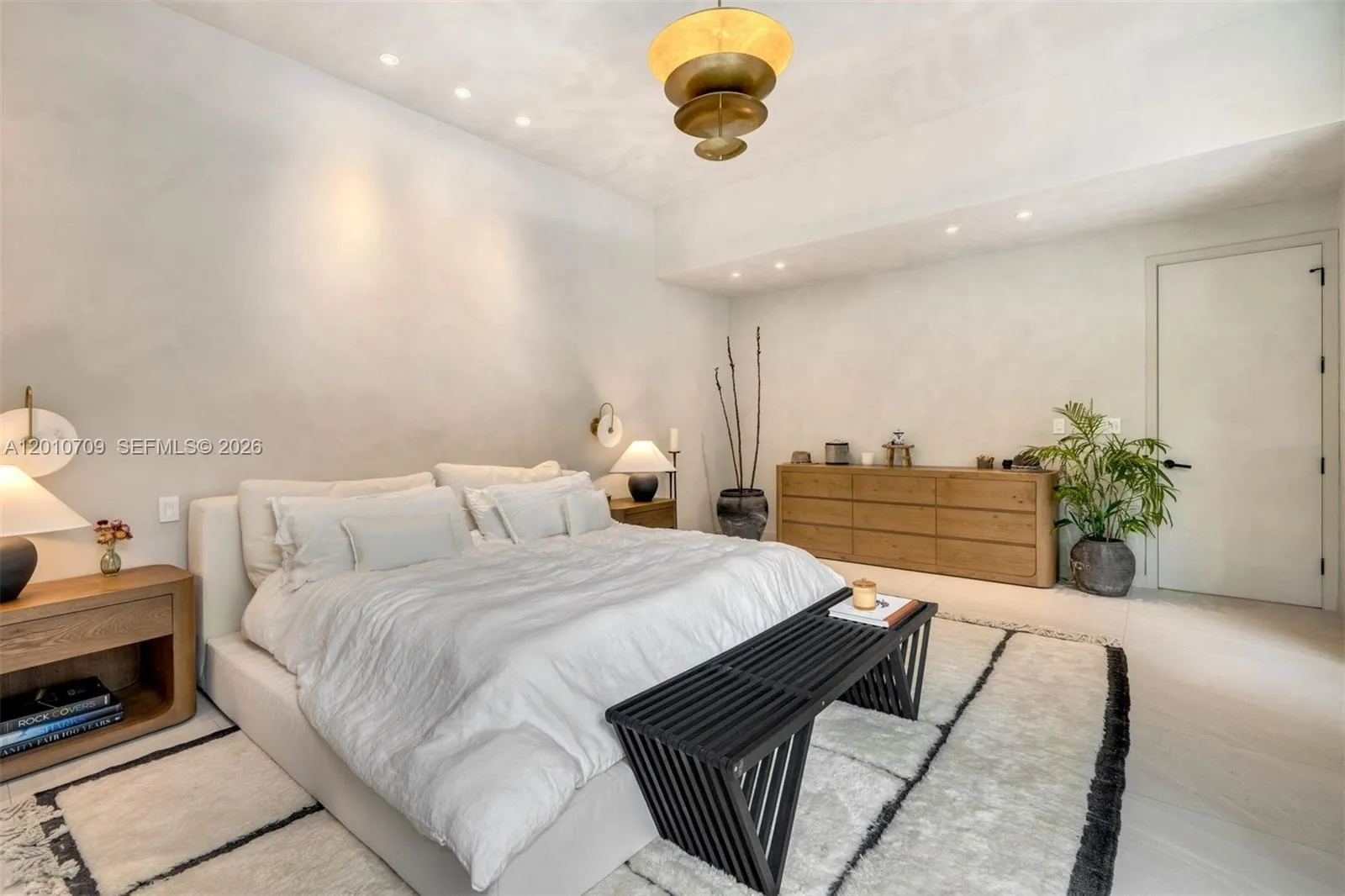 5225 La Gorce Dr, Miami Beach, Florida 33140, Miami Beach, Florida 33140, 4 Bedrooms Bedrooms, ,3 BathroomsBathrooms,Residential,For Sale,5225 La Gorce Dr, Miami Beach, Florida 33140,A12010709