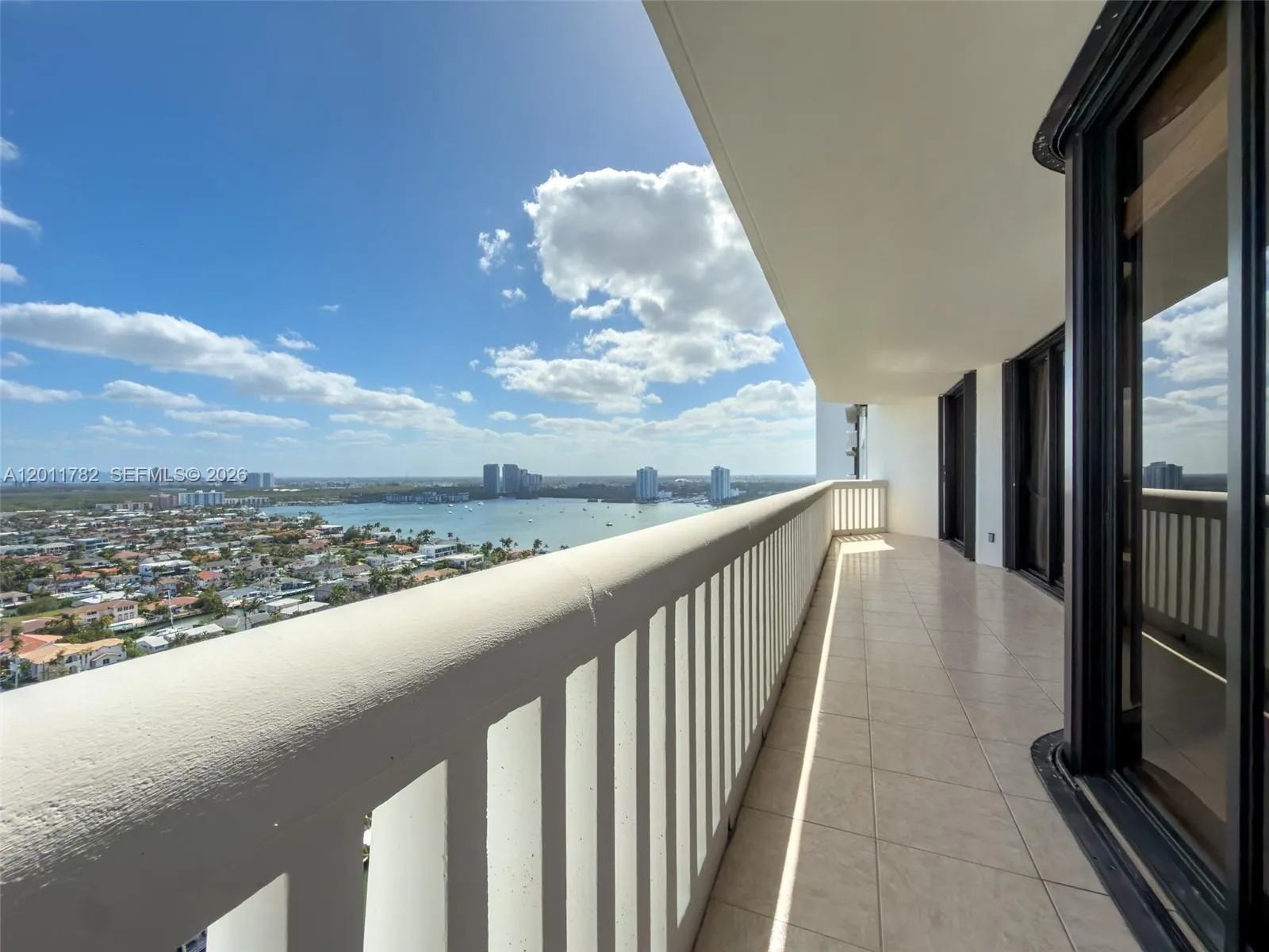 2000 Island Blvd 2503, Aventura, Florida 33160, Aventura, Florida 33160, 2 Bedrooms Bedrooms, ,2 BathroomsBathrooms,Residential,For Sale,2000 Island Blvd 2503, Aventura, Florida 33160,A12011782