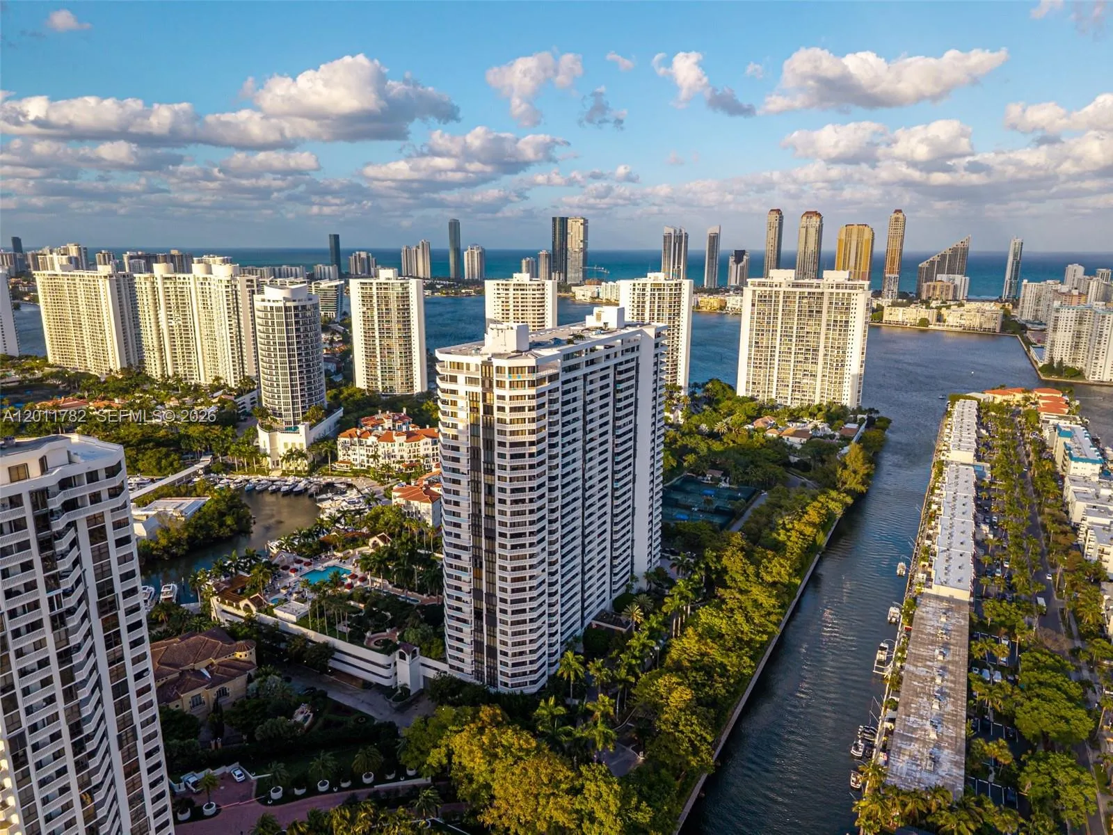 2000 Island Blvd 2503, Aventura, Florida 33160, Aventura, Florida 33160, 2 Bedrooms Bedrooms, ,2 BathroomsBathrooms,Residential,For Sale,2000 Island Blvd 2503, Aventura, Florida 33160,A12011782