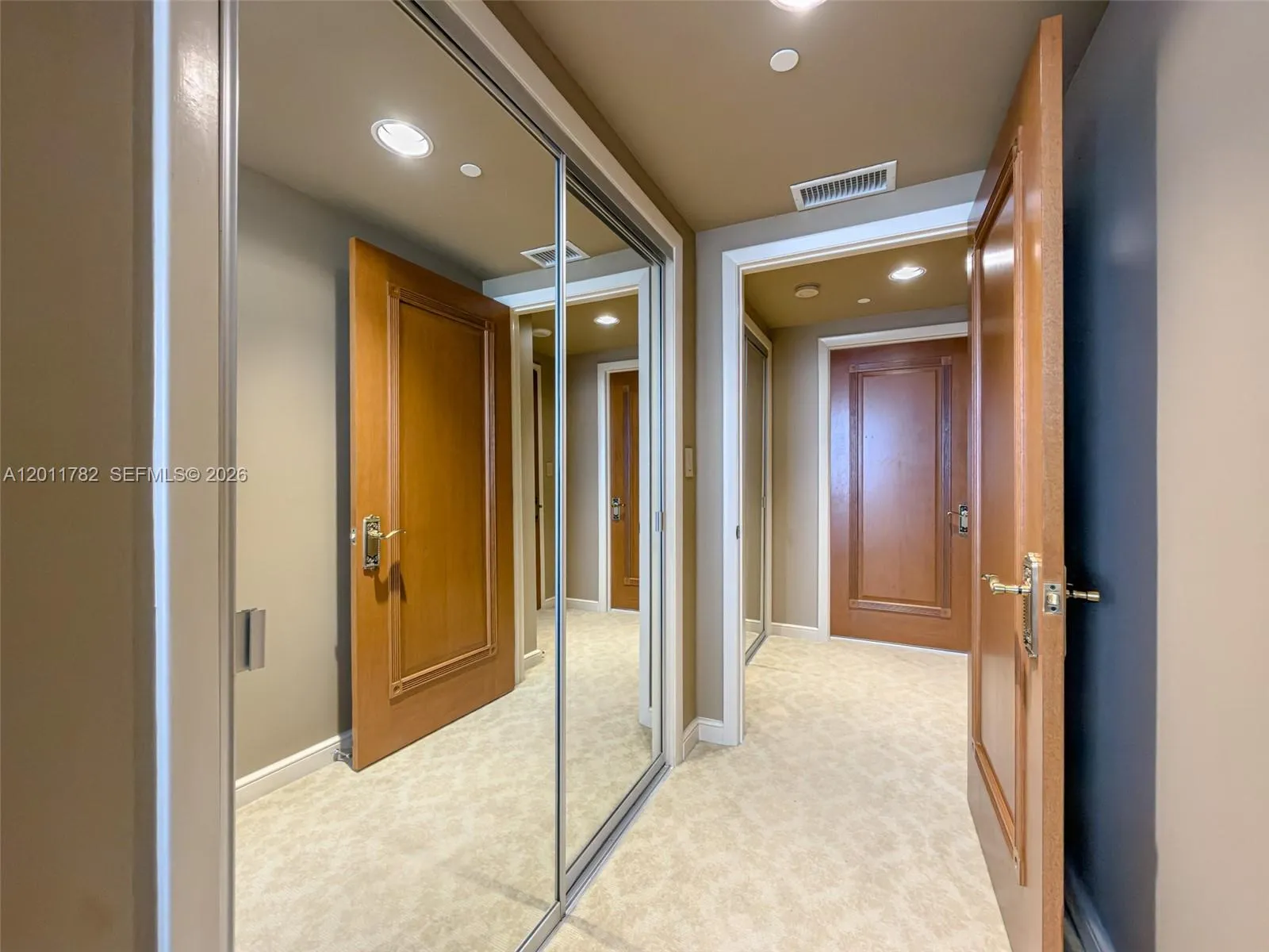 2000 Island Blvd 2503, Aventura, Florida 33160, Aventura, Florida 33160, 2 Bedrooms Bedrooms, ,2 BathroomsBathrooms,Residential,For Sale,2000 Island Blvd 2503, Aventura, Florida 33160,A12011782