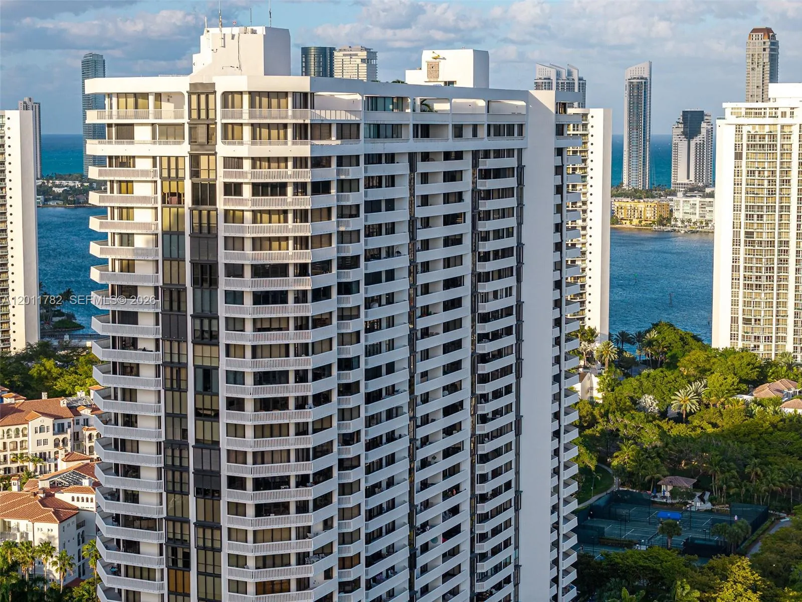 2000 Island Blvd 2503, Aventura, Florida 33160, Aventura, Florida 33160, 2 Bedrooms Bedrooms, ,2 BathroomsBathrooms,Residential,For Sale,2000 Island Blvd 2503, Aventura, Florida 33160,A12011782