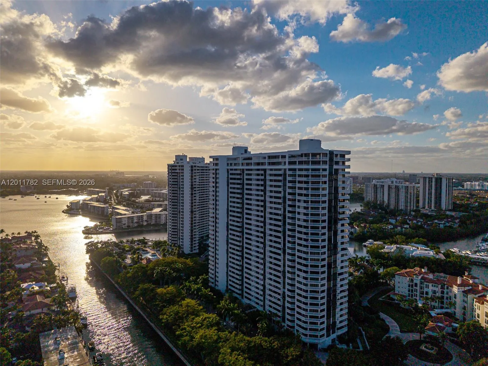 2000 Island Blvd 2503, Aventura, Florida 33160, Aventura, Florida 33160, 2 Bedrooms Bedrooms, ,2 BathroomsBathrooms,Residential,For Sale,2000 Island Blvd 2503, Aventura, Florida 33160,A12011782