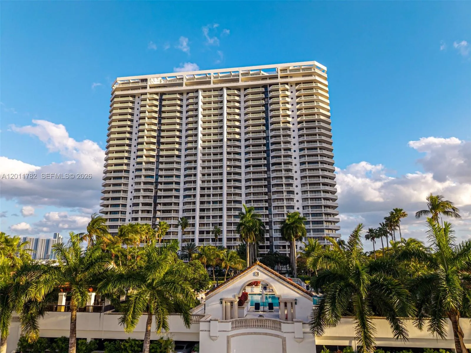 2000 Island Blvd 2503, Aventura, Florida 33160, Aventura, Florida 33160, 2 Bedrooms Bedrooms, ,2 BathroomsBathrooms,Residential,For Sale,2000 Island Blvd 2503, Aventura, Florida 33160,A12011782