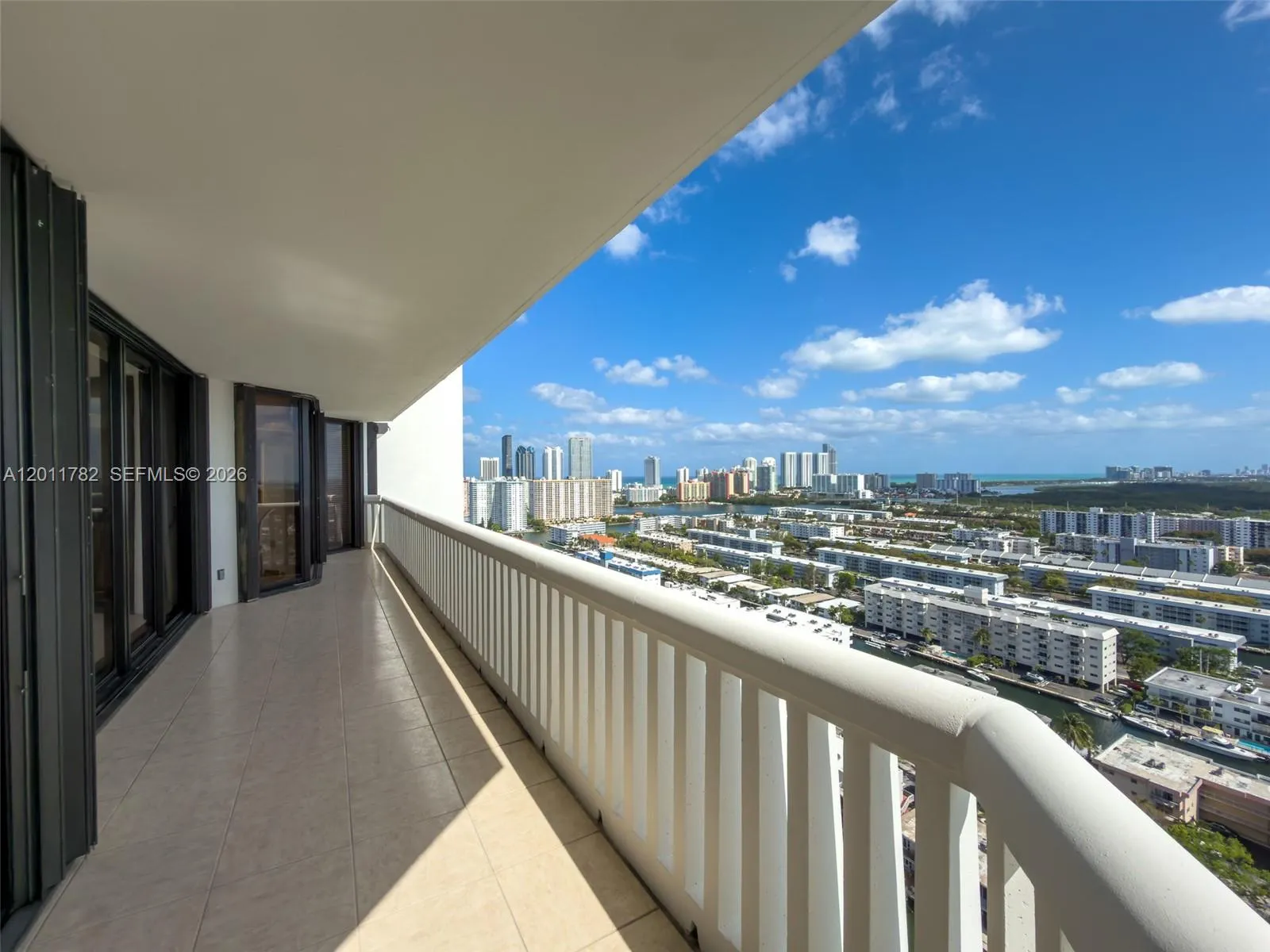 2000 Island Blvd 2503, Aventura, Florida 33160, Aventura, Florida 33160, 2 Bedrooms Bedrooms, ,2 BathroomsBathrooms,Residential,For Sale,2000 Island Blvd 2503, Aventura, Florida 33160,A12011782