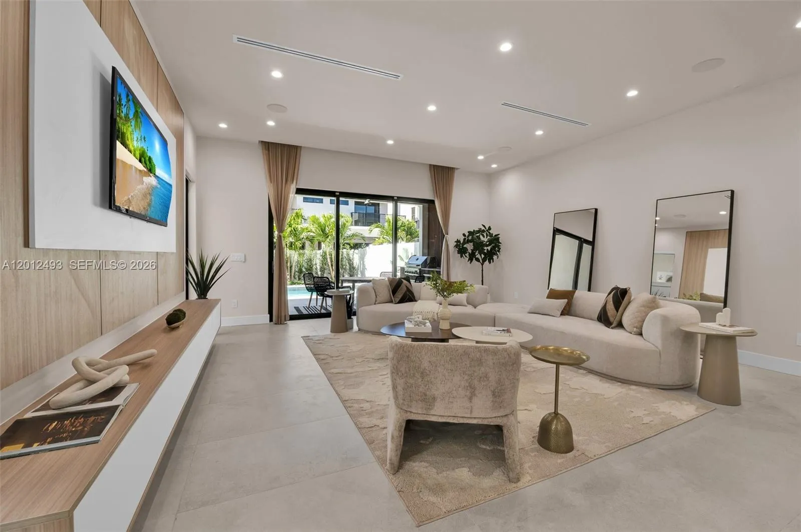 918 Ne 17th Ave, Fort Lauderdale, Florida 33304, Fort Lauderdale, Florida 33304, 3 Bedrooms Bedrooms, ,3 BathroomsBathrooms,Residential,For Sale,918 Ne 17th Ave, Fort Lauderdale, Florida 33304,A12012493