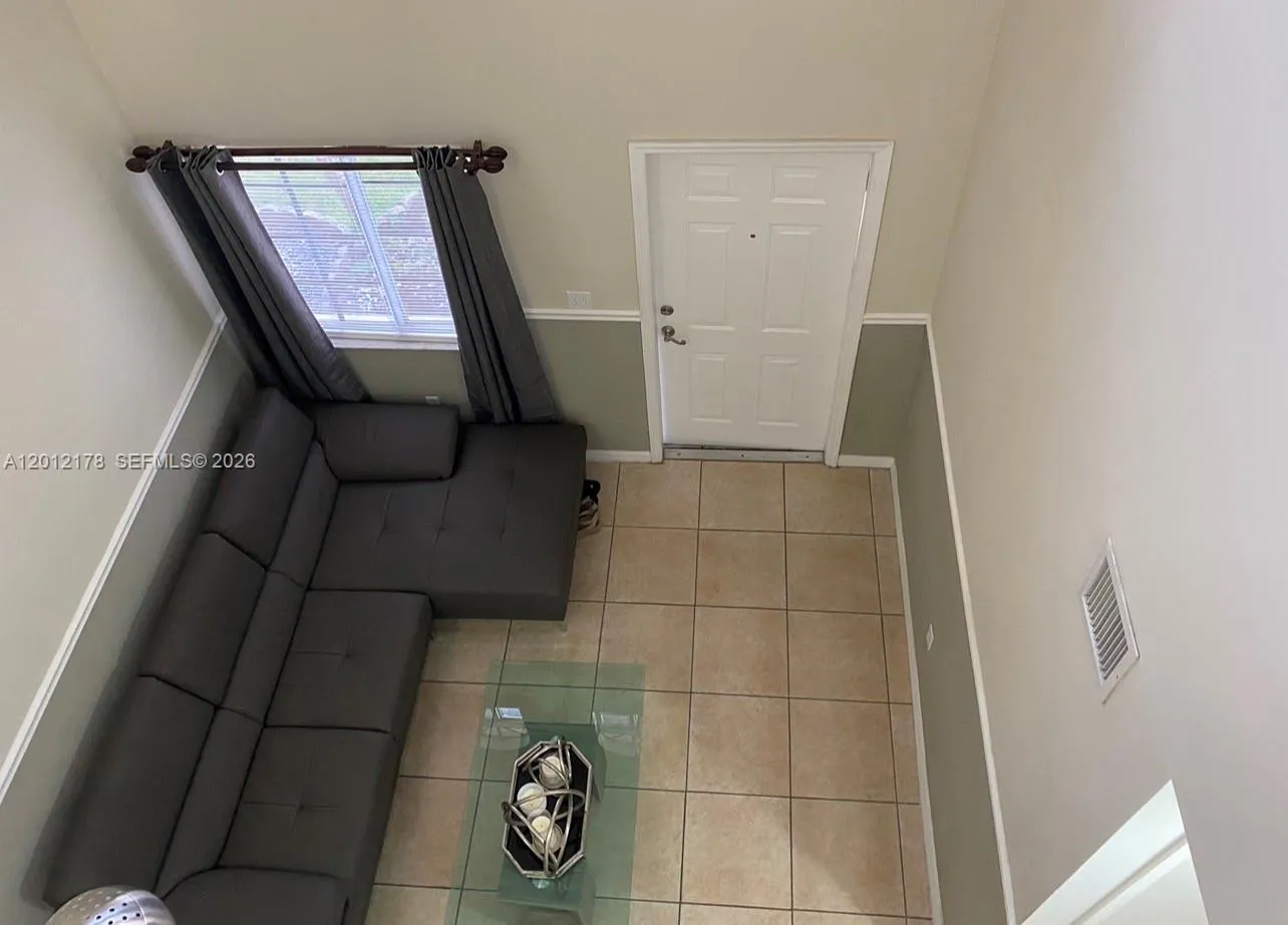 6995 Nw 173rd Dr 2105, Hialeah, Florida 33015, Hialeah, Florida 33015, 3 Bedrooms Bedrooms, ,3 BathroomsBathrooms,Residential Lease,For Rent,6995 Nw 173rd Dr 2105, Hialeah, Florida 33015,A12012178