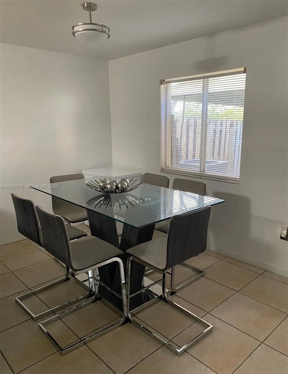 6995 Nw 173rd Dr 2105, Hialeah, Florida 33015, Hialeah, Florida 33015, 3 Bedrooms Bedrooms, ,3 BathroomsBathrooms,Residential Lease,For Rent,6995 Nw 173rd Dr 2105, Hialeah, Florida 33015,A12012178