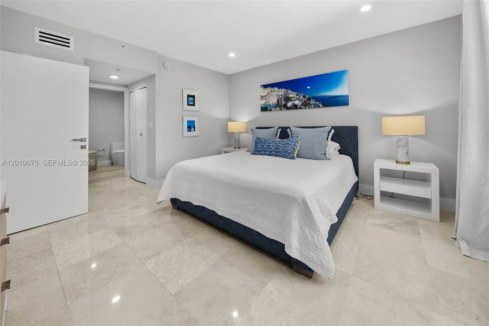 100 Meridian Ave 233, Miami Beach, Florida 33139, Miami Beach, Florida 33139, 2 Bedrooms Bedrooms, ,2 BathroomsBathrooms,Residential,For Sale,100 Meridian Ave 233, Miami Beach, Florida 33139,A12010070