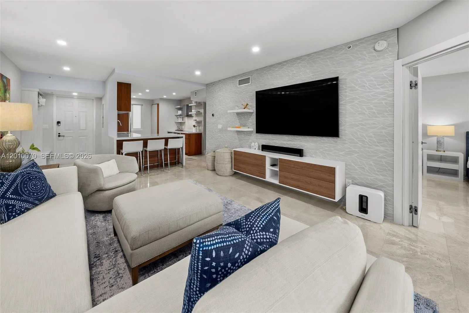 100 Meridian Ave 233, Miami Beach, Florida 33139, Miami Beach, Florida 33139, 2 Bedrooms Bedrooms, ,2 BathroomsBathrooms,Residential,For Sale,100 Meridian Ave 233, Miami Beach, Florida 33139,A12010070