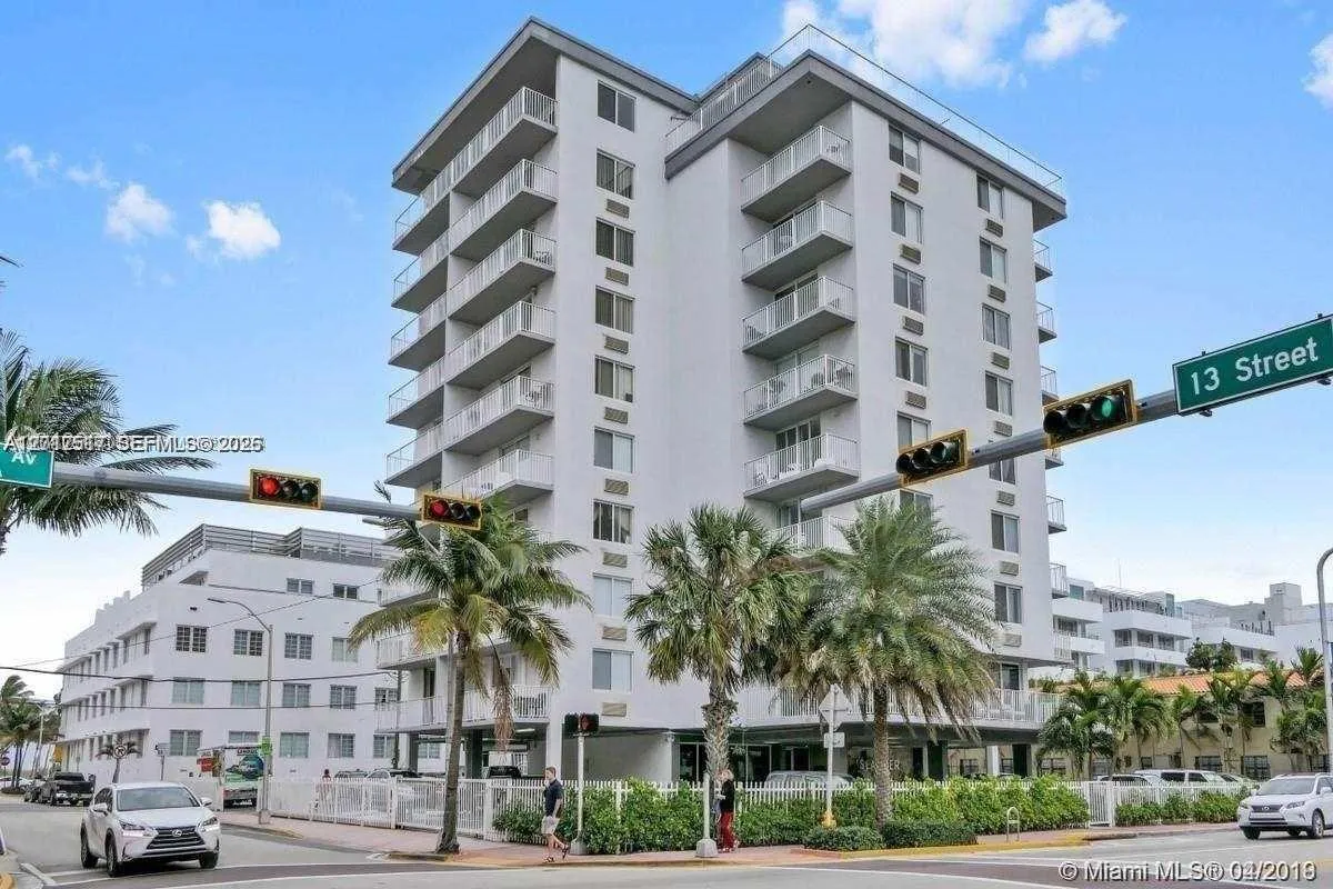 1255 Collins Ave 507, Miami Beach, Florida 33139, Miami Beach, Florida 33139, 1 Bedroom Bedrooms, ,1 BathroomBathrooms,Residential Lease,For Rent,1255 Collins Ave 507, Miami Beach, Florida 33139,A12012517