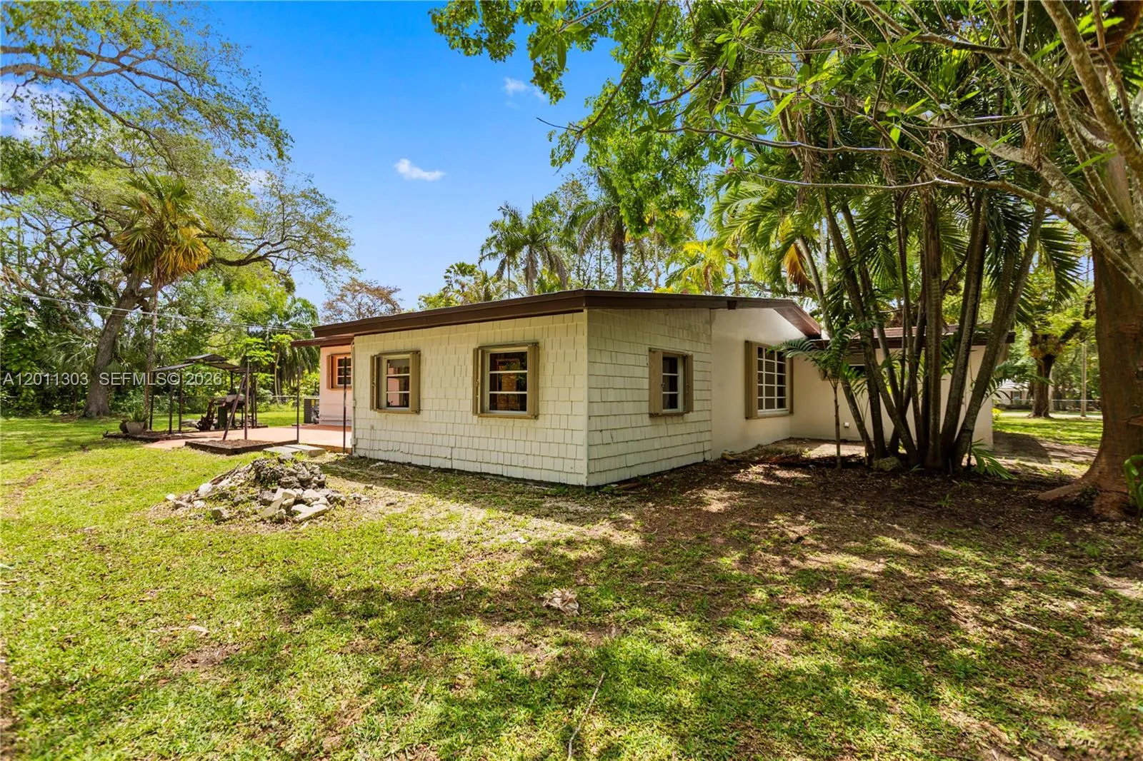 15345 Sw 269th Ter, Homestead, Florida 33032, Homestead, Florida 33032, 3 Bedrooms Bedrooms, ,2 BathroomsBathrooms,Residential,For Sale,15345 Sw 269th Ter, Homestead, Florida 33032,A12011303