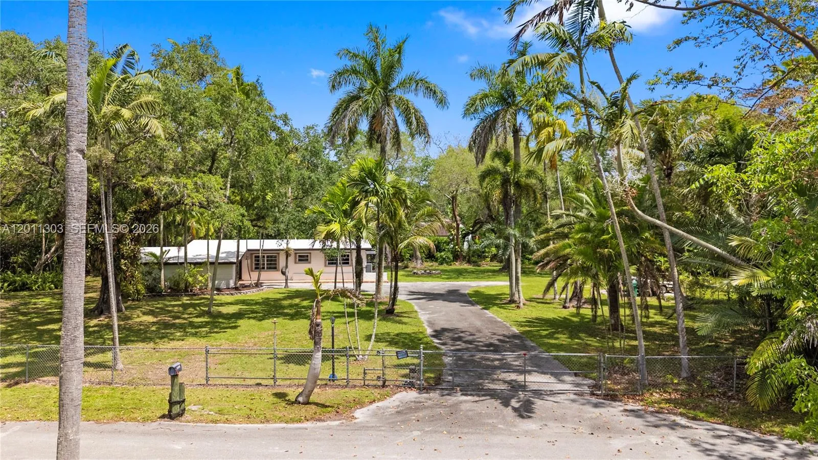 15345 Sw 269th Ter, Homestead, Florida 33032, Homestead, Florida 33032, 3 Bedrooms Bedrooms, ,2 BathroomsBathrooms,Residential,For Sale,15345 Sw 269th Ter, Homestead, Florida 33032,A12011303