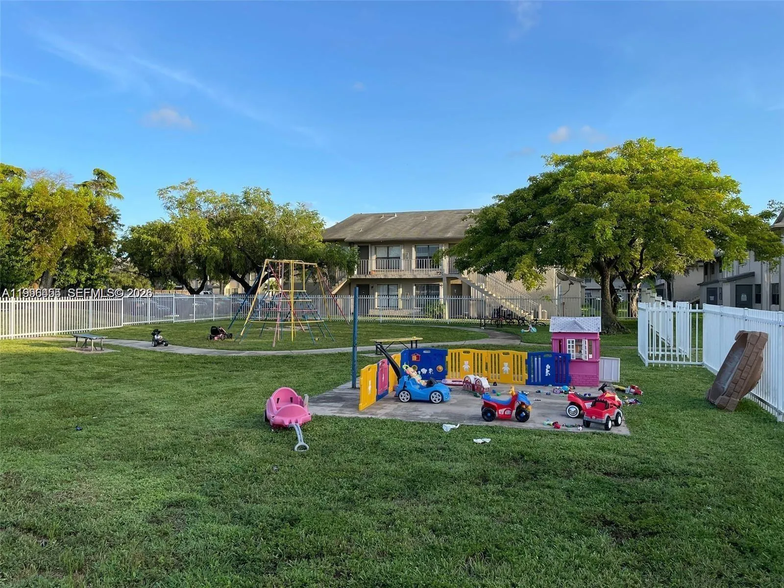 15354 Sw 72nd St 31-11, Miami, Florida 33193, Miami, Florida 33193, 2 Bedrooms Bedrooms, ,2 BathroomsBathrooms,Residential,For Sale,15354 Sw 72nd St 31-11, Miami, Florida 33193,A11996455