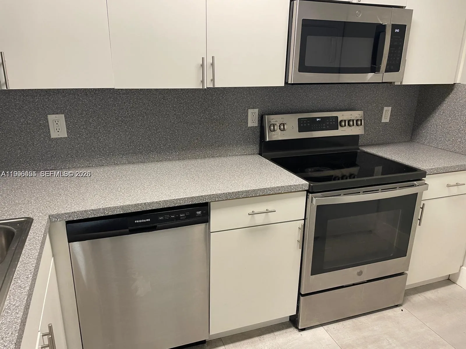 15354 Sw 72nd St 31-11, Miami, Florida 33193, Miami, Florida 33193, 2 Bedrooms Bedrooms, ,2 BathroomsBathrooms,Residential,For Sale,15354 Sw 72nd St 31-11, Miami, Florida 33193,A11996455