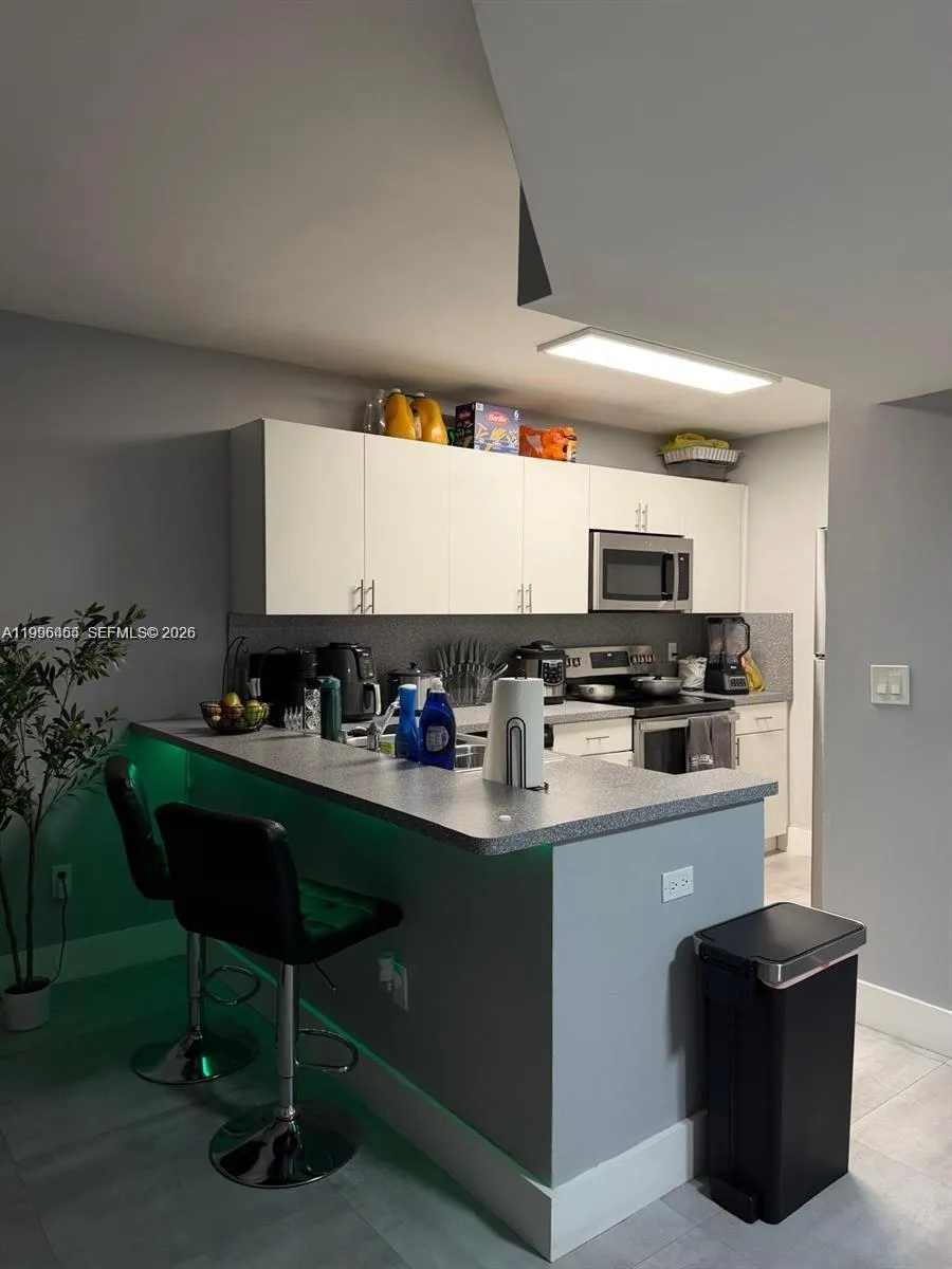 15354 Sw 72nd St 31-11, Miami, Florida 33193, Miami, Florida 33193, 2 Bedrooms Bedrooms, ,2 BathroomsBathrooms,Residential,For Sale,15354 Sw 72nd St 31-11, Miami, Florida 33193,A11996455