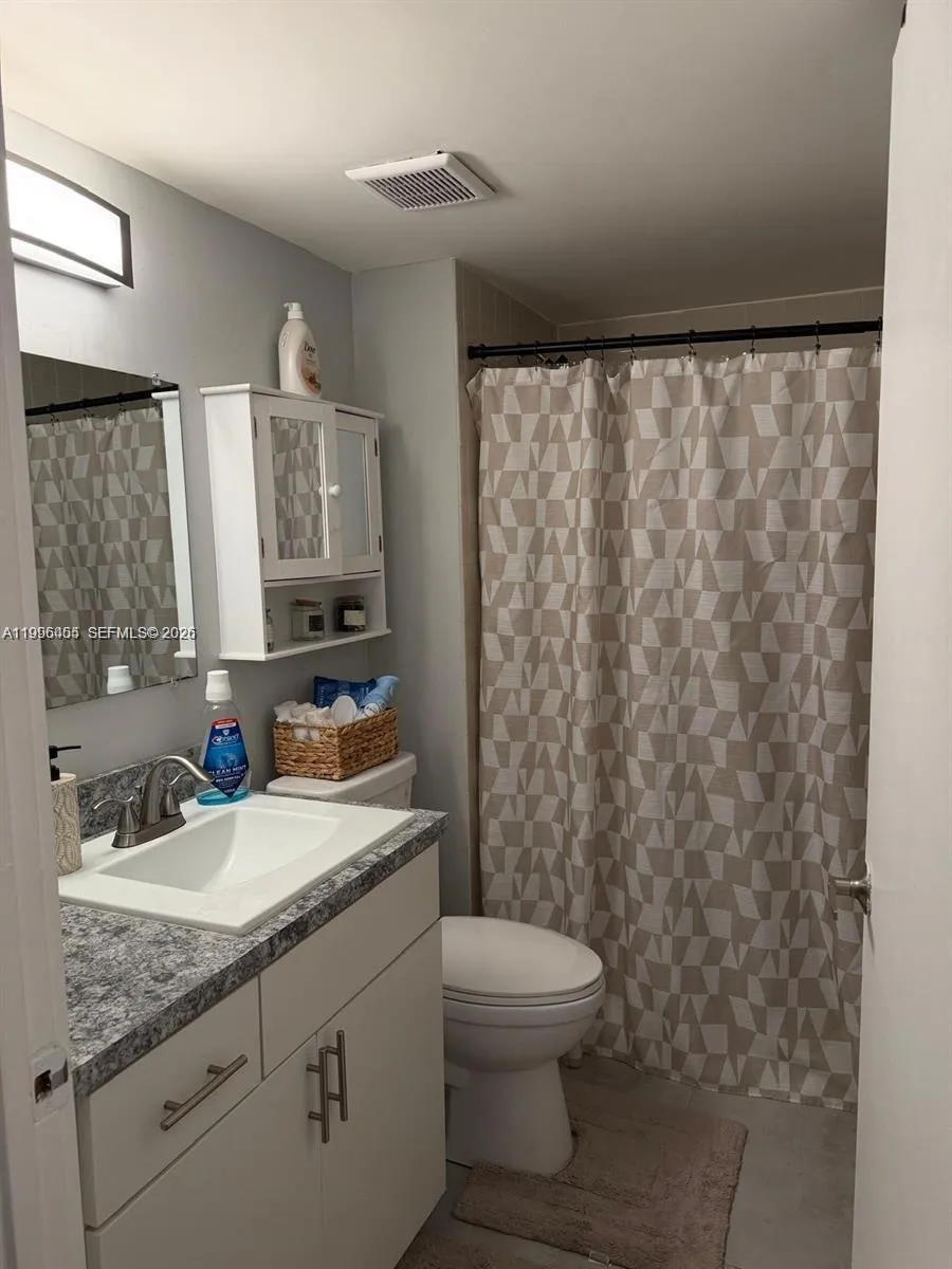 15354 Sw 72nd St 31-11, Miami, Florida 33193, Miami, Florida 33193, 2 Bedrooms Bedrooms, ,2 BathroomsBathrooms,Residential,For Sale,15354 Sw 72nd St 31-11, Miami, Florida 33193,A11996455