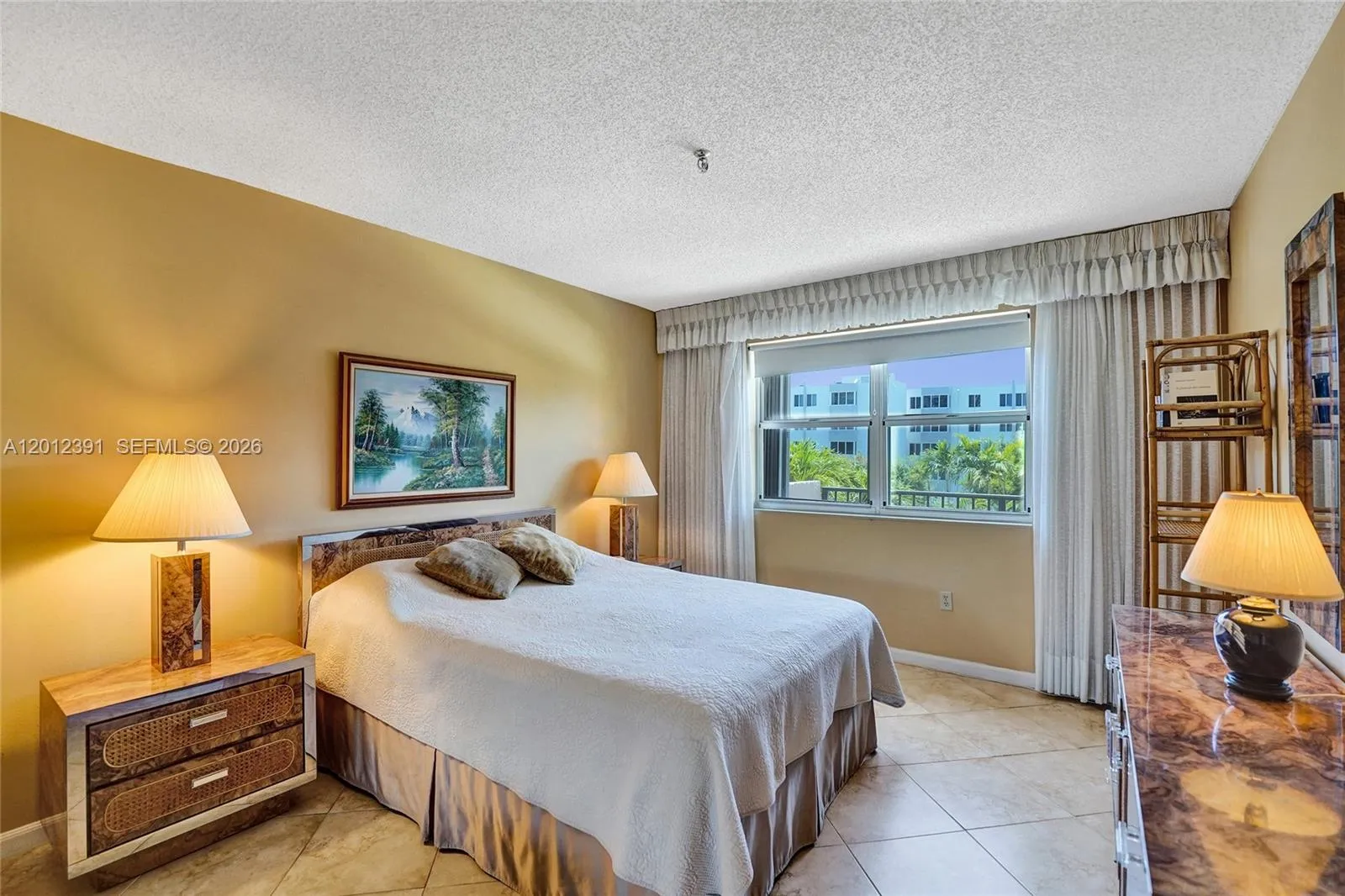 250 181st Dr 214, Sunny Isles Beach, Florida 33160, Sunny Isles Beach, Florida 33160, 1 Bedroom Bedrooms, ,1 BathroomBathrooms,Residential,For Sale,250 181st Dr 214, Sunny Isles Beach, Florida 33160,A12012391