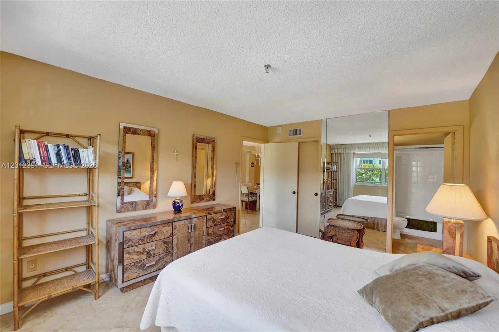 250 181st Dr 214, Sunny Isles Beach, Florida 33160, Sunny Isles Beach, Florida 33160, 1 Bedroom Bedrooms, ,1 BathroomBathrooms,Residential,For Sale,250 181st Dr 214, Sunny Isles Beach, Florida 33160,A12012391