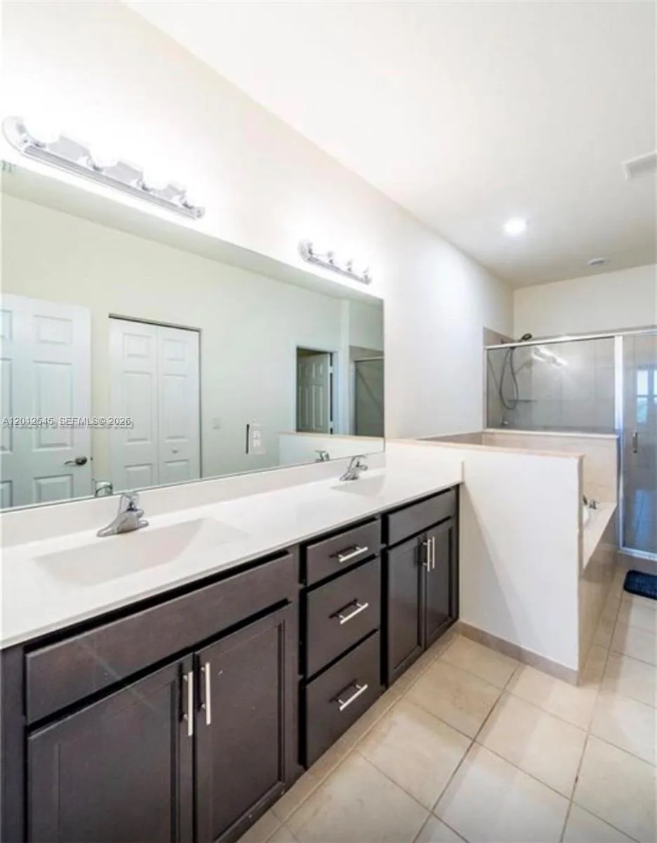 2401 Ne 2nd Dr, Homestead, Florida 33033, Homestead, Florida 33033, 3 Bedrooms Bedrooms, ,2 BathroomsBathrooms,Residential,For Sale,2401 Ne 2nd Dr, Homestead, Florida 33033,A12012545