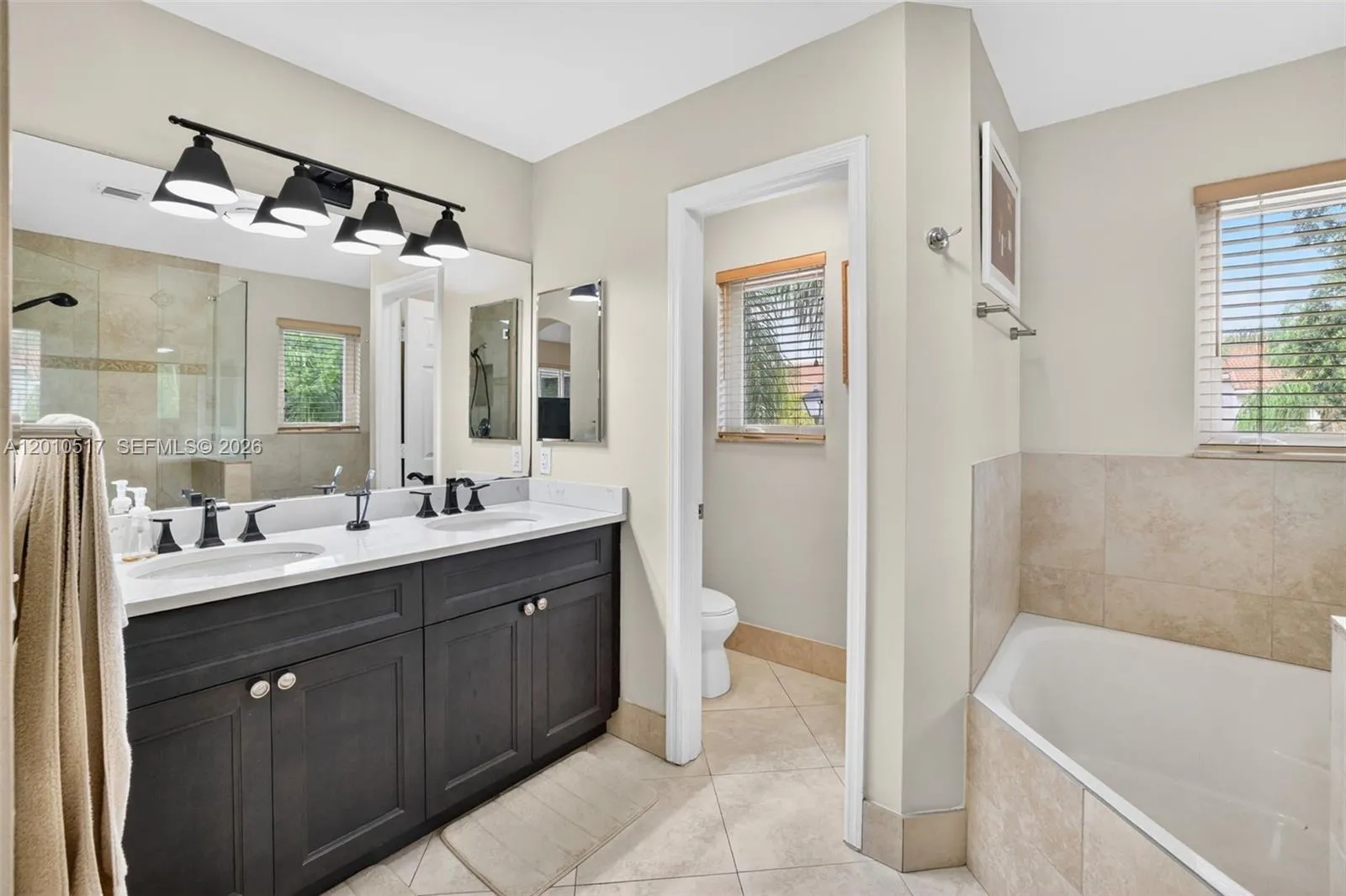 1581 Yellowheart Way, Hollywood, Florida 33019, Hollywood, Florida 33019, 3 Bedrooms Bedrooms, ,2 BathroomsBathrooms,Residential,For Sale,1581 Yellowheart Way, Hollywood, Florida 33019,A12010517
