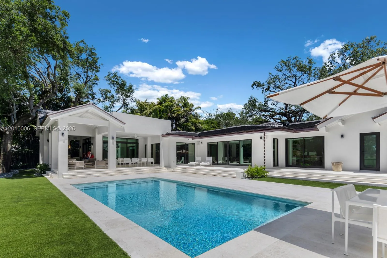 4100 Pinta Ct, Coral Gables, Florida 33146, Coral Gables, Florida 33146, 4 Bedrooms Bedrooms, ,3 BathroomsBathrooms,Residential,For Sale,4100 Pinta Ct, Coral Gables, Florida 33146,A12010006