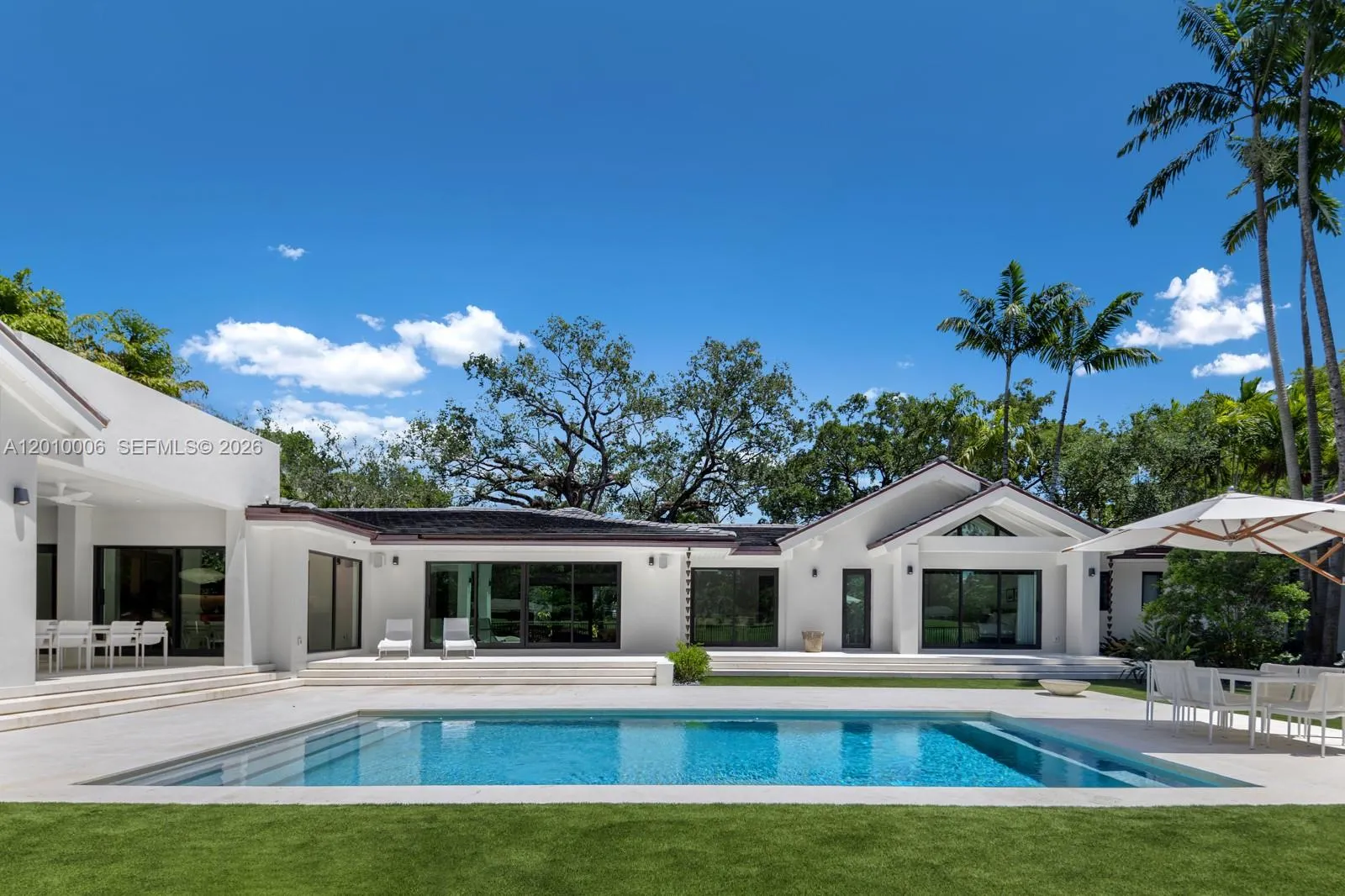 4100 Pinta Ct, Coral Gables, Florida 33146, Coral Gables, Florida 33146, 4 Bedrooms Bedrooms, ,3 BathroomsBathrooms,Residential,For Sale,4100 Pinta Ct, Coral Gables, Florida 33146,A12010006