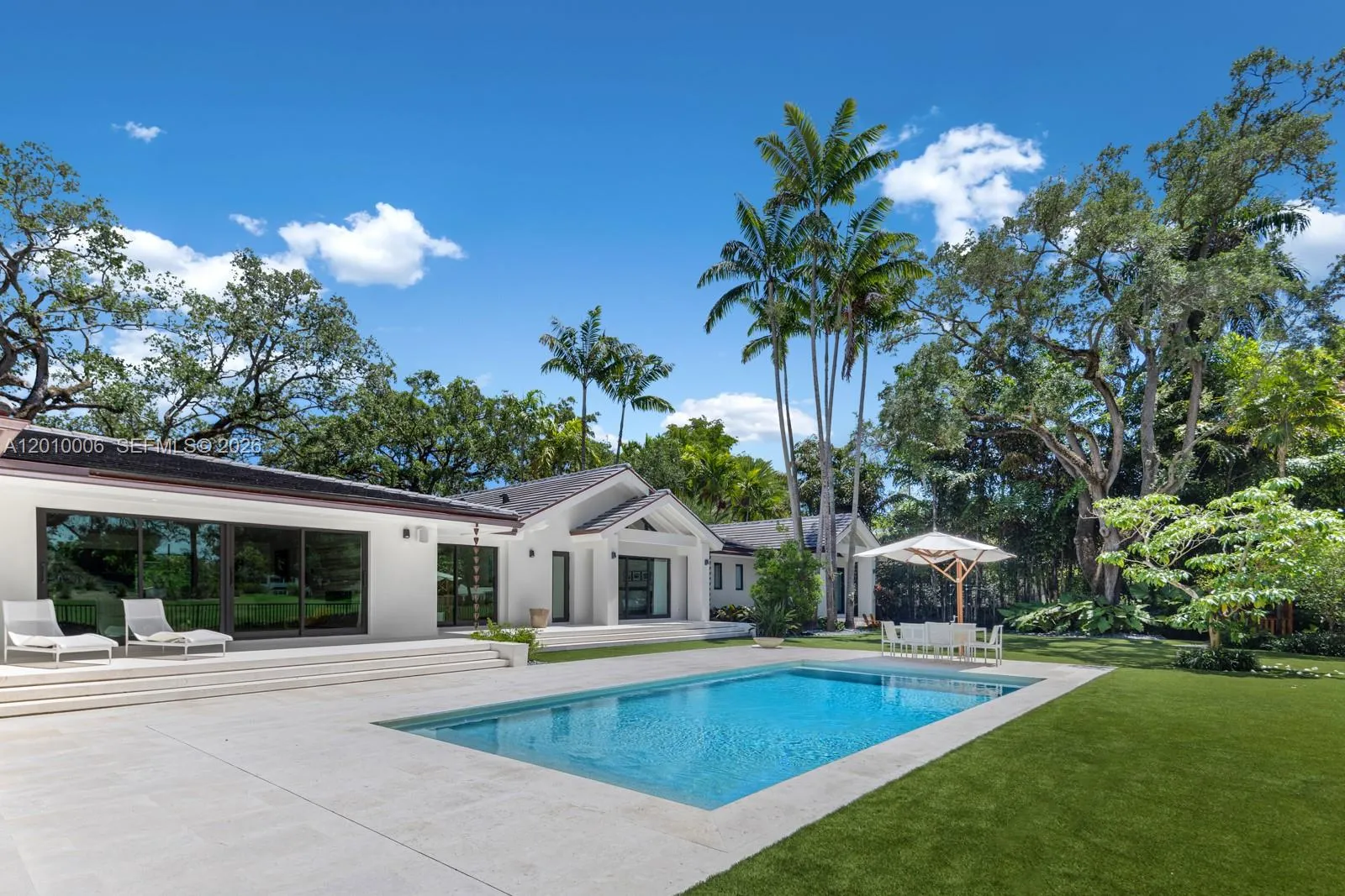 4100 Pinta Ct, Coral Gables, Florida 33146, Coral Gables, Florida 33146, 4 Bedrooms Bedrooms, ,3 BathroomsBathrooms,Residential,For Sale,4100 Pinta Ct, Coral Gables, Florida 33146,A12010006