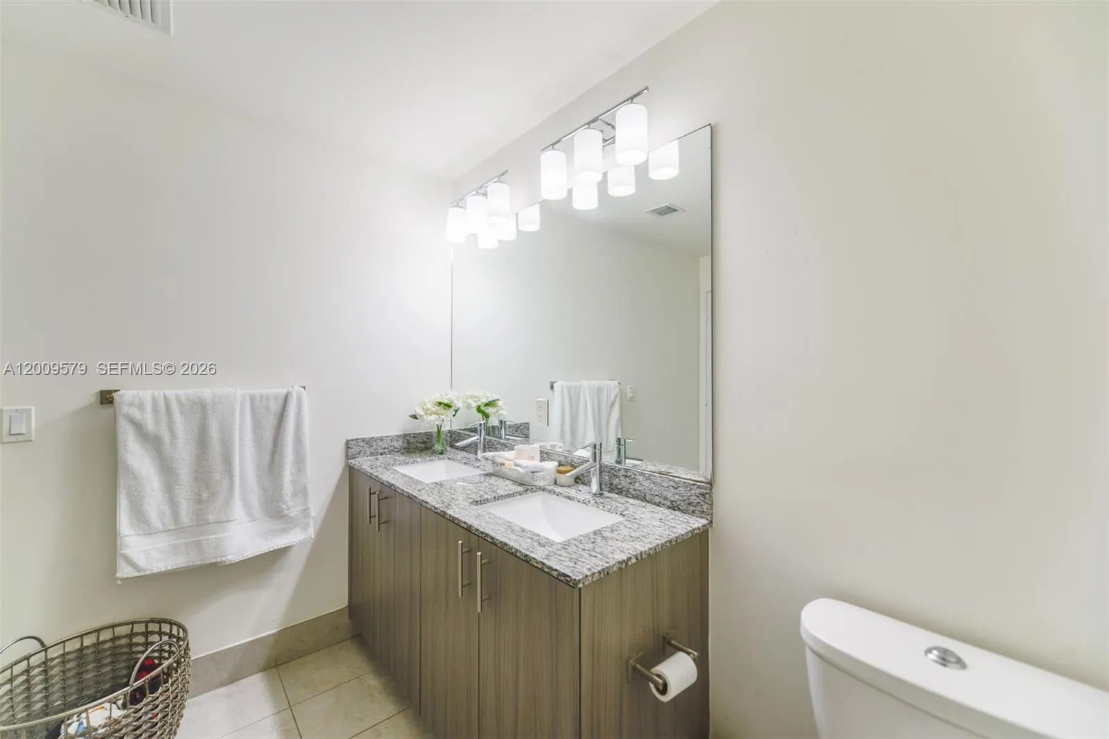 5350 Nw 84th Ave 509, Doral, Florida 33166, Doral, Florida 33166, 2 Bedrooms Bedrooms, ,2 BathroomsBathrooms,Residential Lease,For Rent,5350 Nw 84th Ave 509, Doral, Florida 33166,A12009579