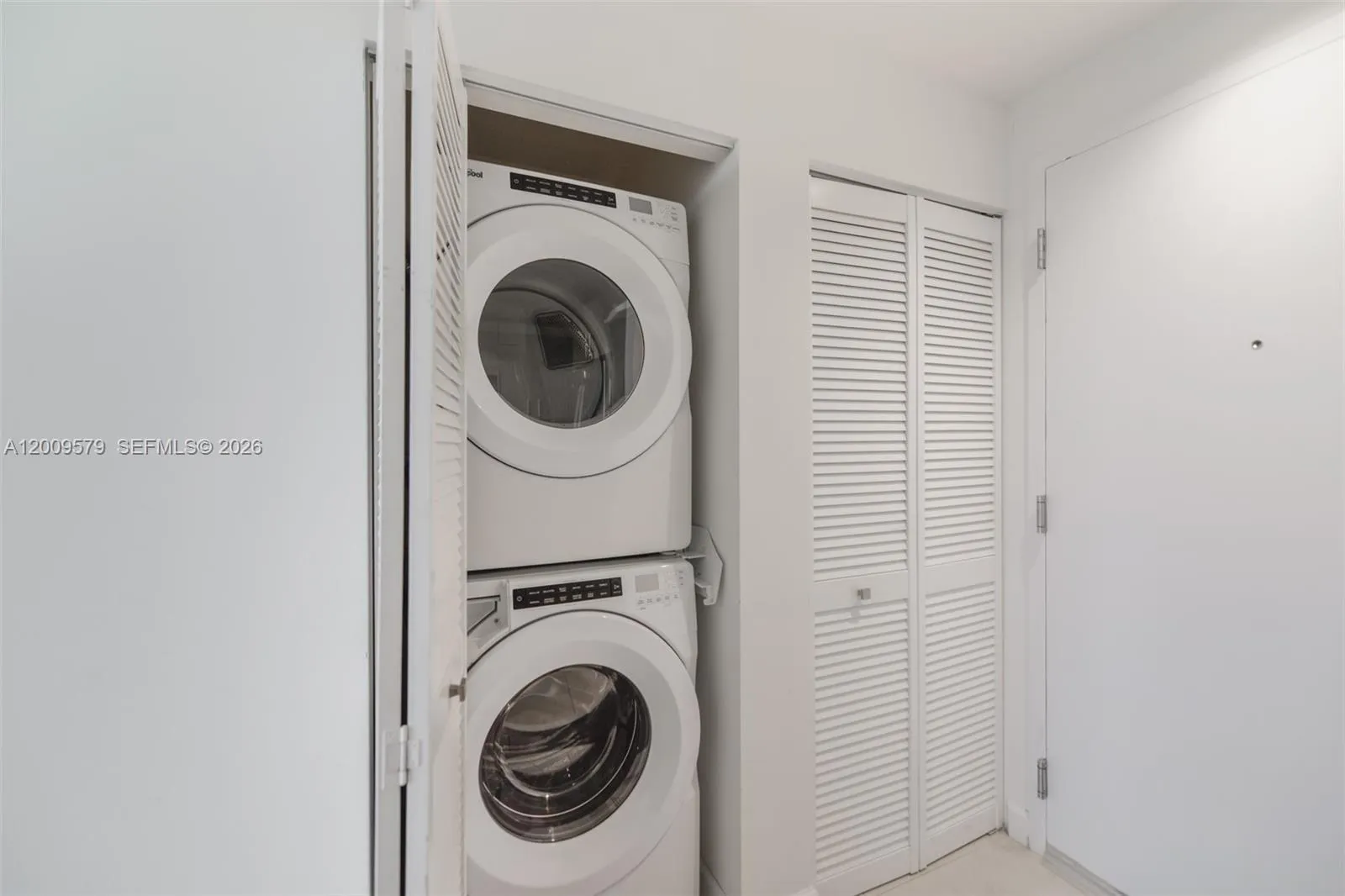 5350 Nw 84th Ave 509, Doral, Florida 33166, Doral, Florida 33166, 2 Bedrooms Bedrooms, ,2 BathroomsBathrooms,Residential Lease,For Rent,5350 Nw 84th Ave 509, Doral, Florida 33166,A12009579